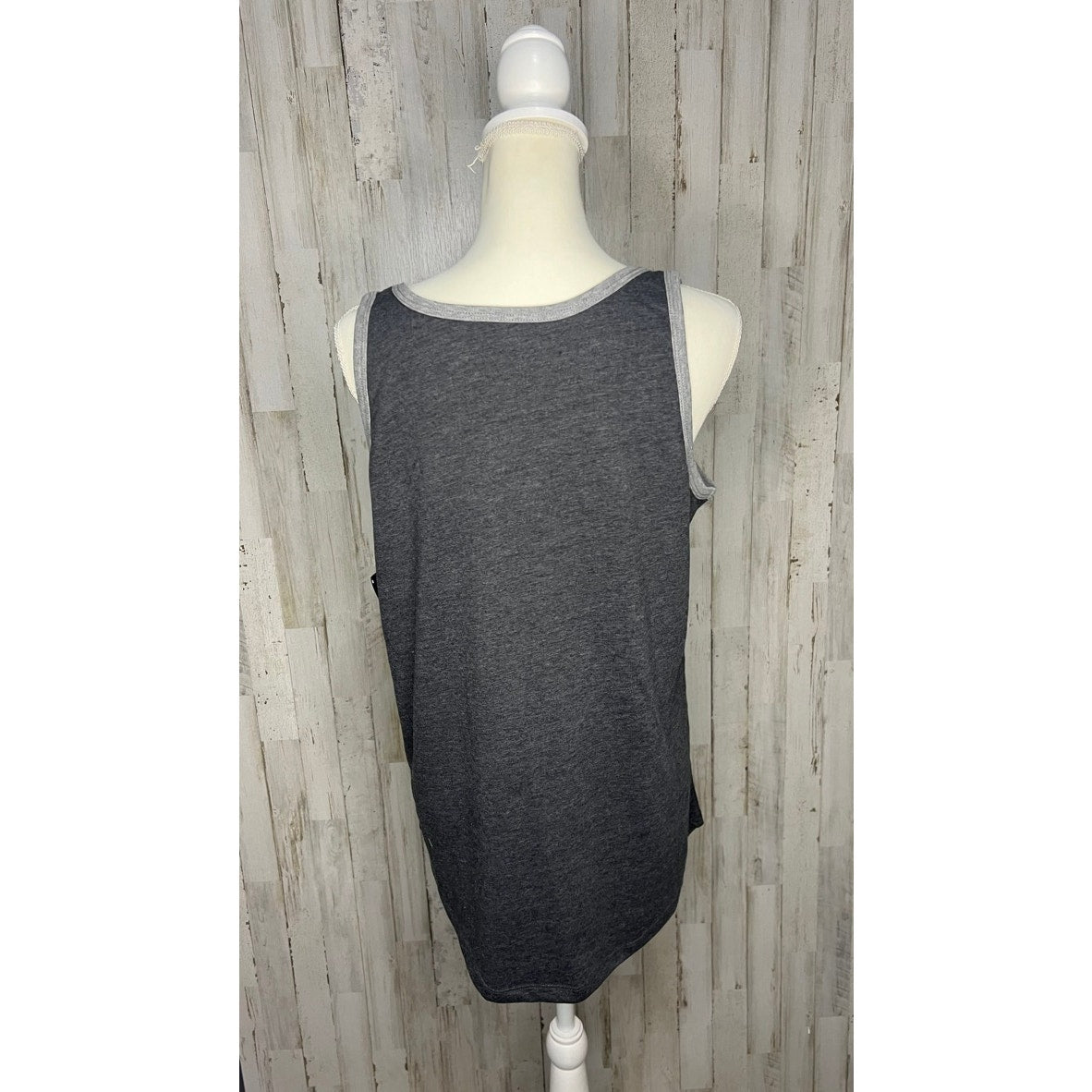 NWT Chicago White Sox Women's Gray/Black Tank Top Size XL Sleeveless