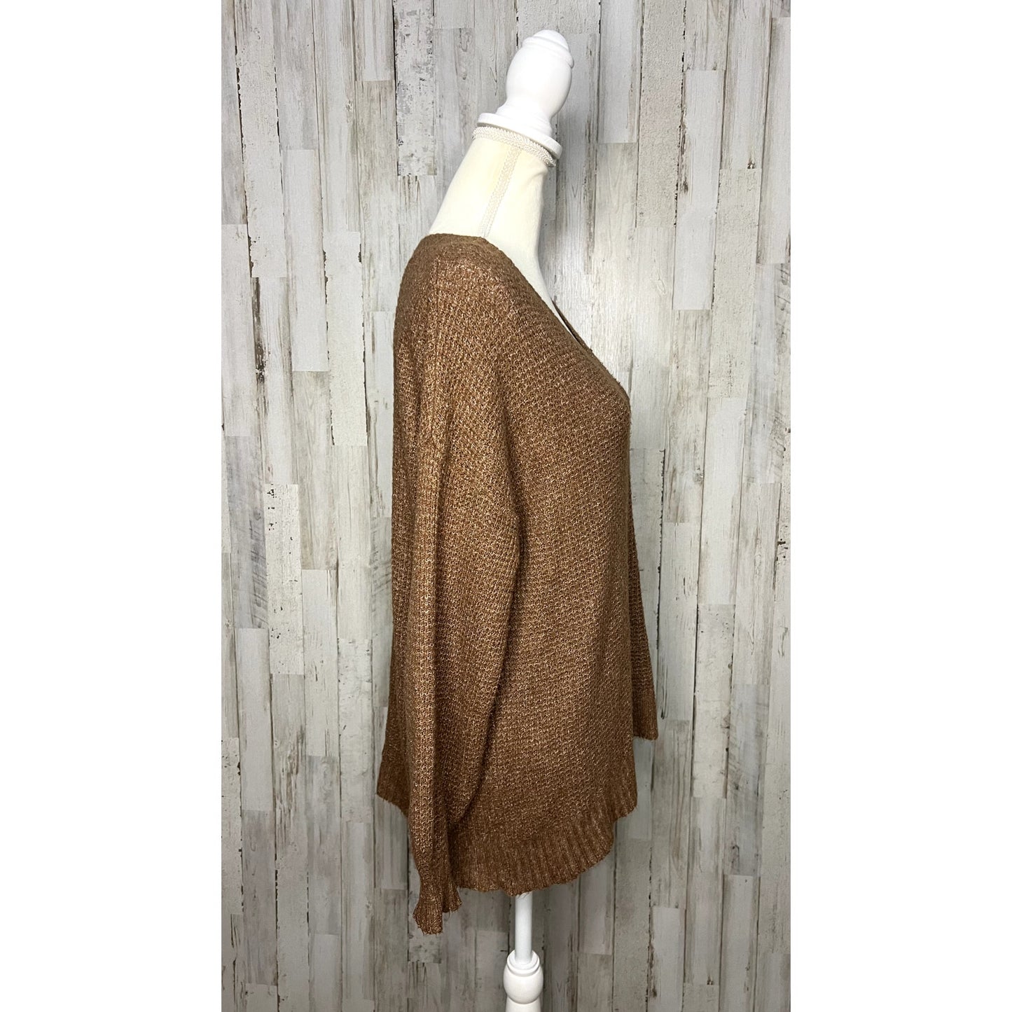 American Eagle Women's Size XS Brown V-Neck Oversized Pullover Sweater