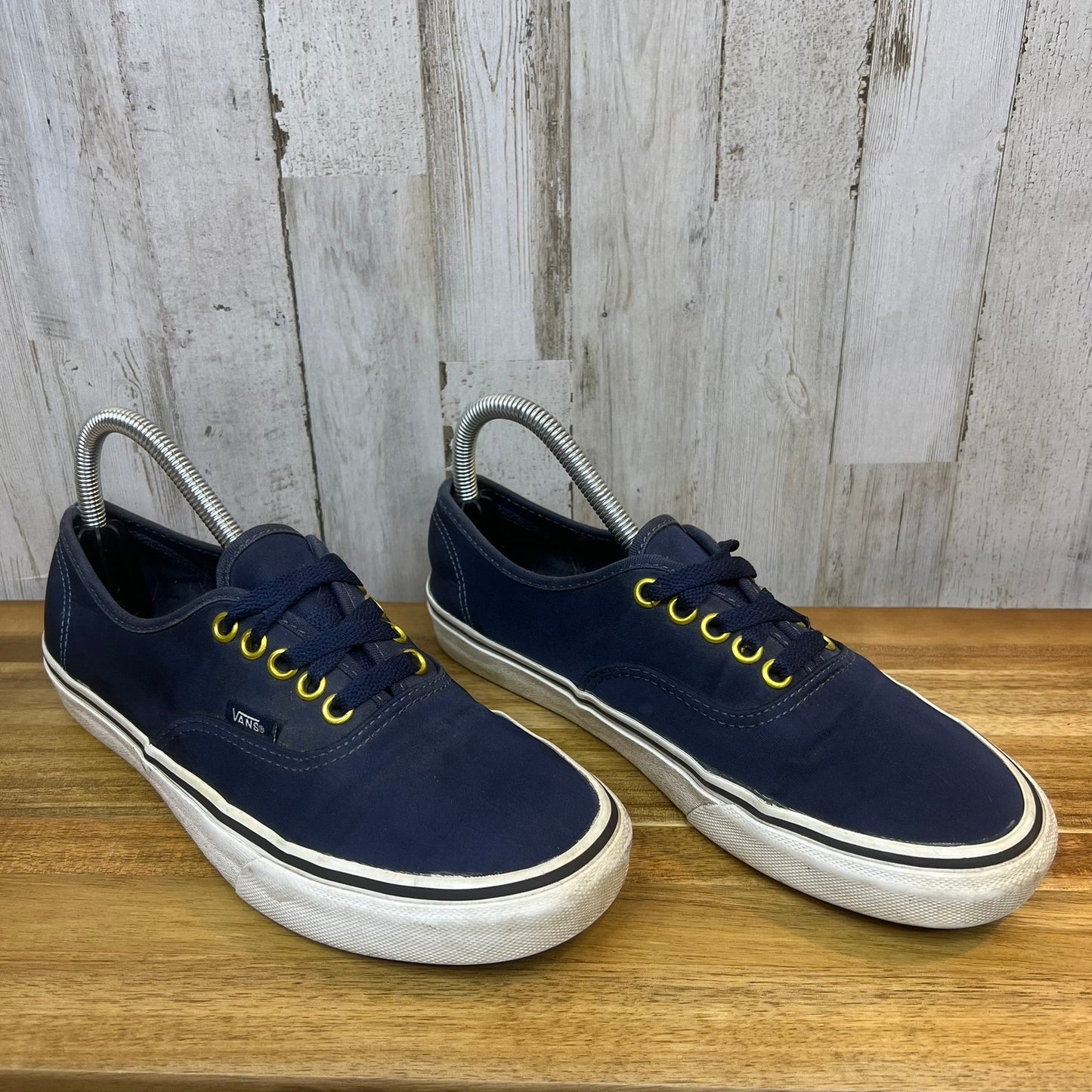 Vans Era B Navy with Gold Hardware Low Top Skate Shoes - Men's 6.5 / Women's 8.0