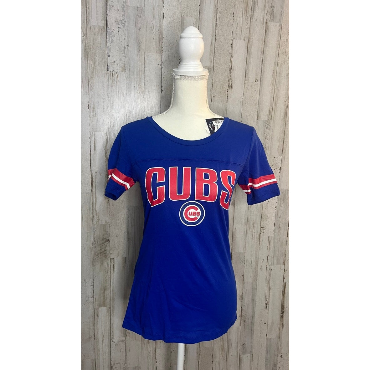 NWT Chicago Cubs Women's Small Blue Ringer Short Sleeve Crew Neck Tee