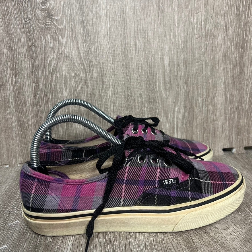 Vans Plaid Sneakers Unisex Men's Size 6 / Women's 7.5 Pink & Black Casual Shoes