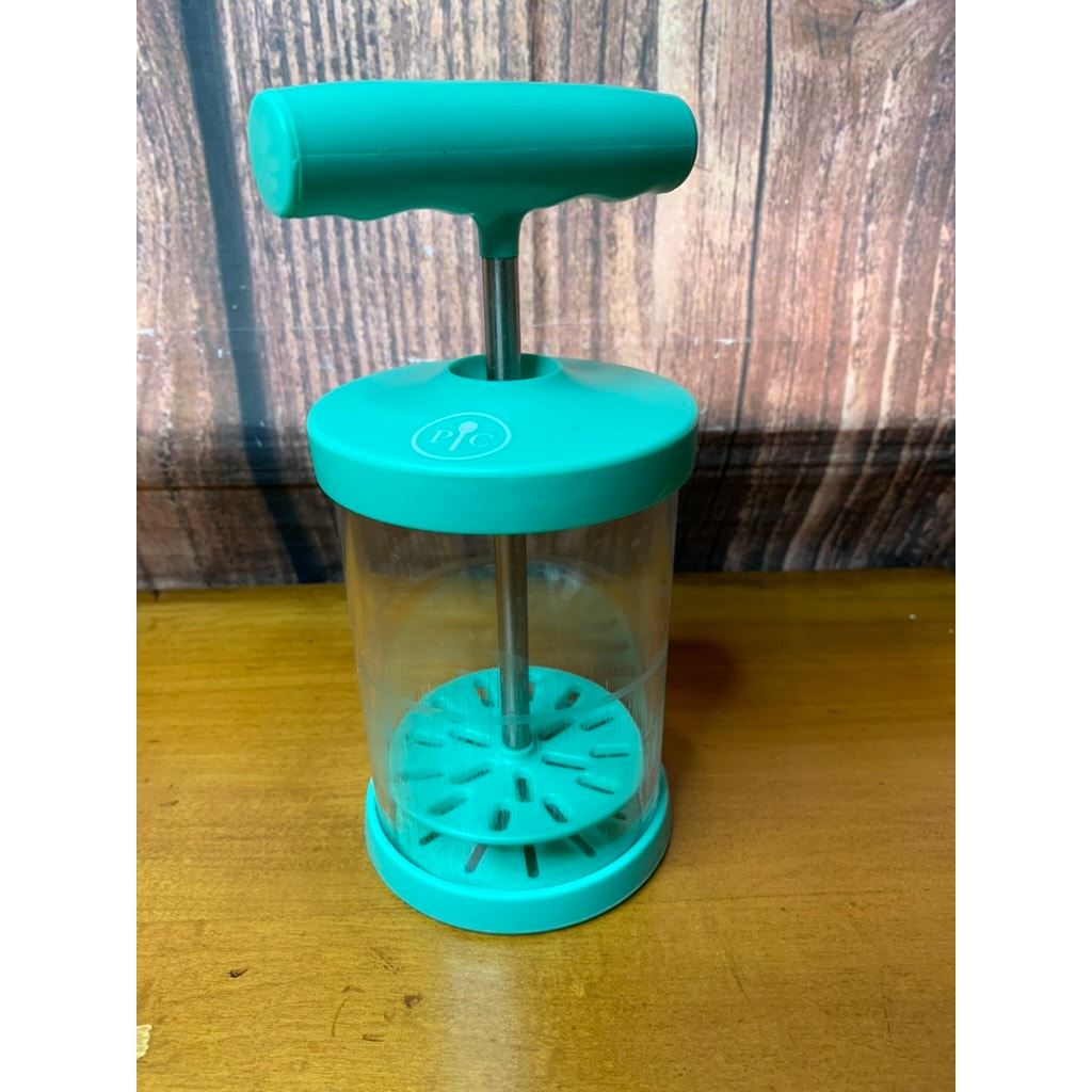 Pampered Chef Whipped Cream Handheld Mixer Clear Teal w/ Lid