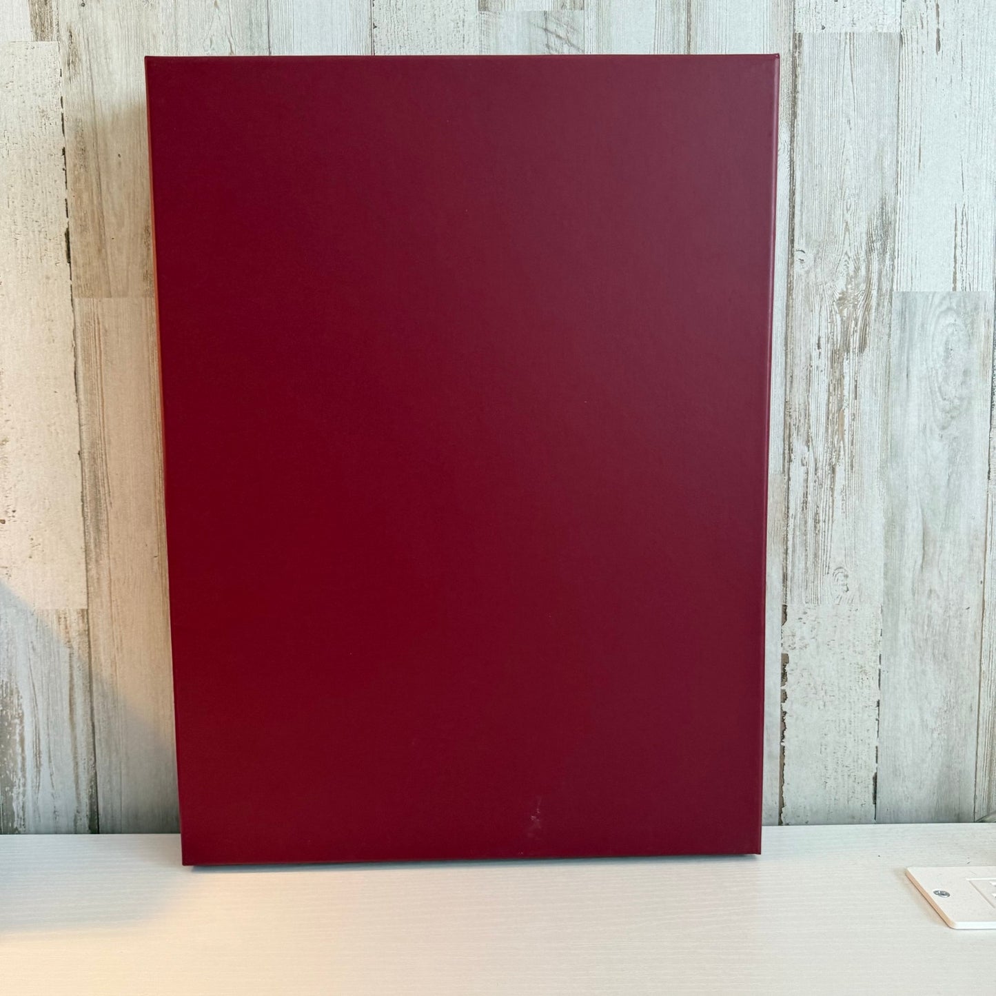 Gucci Burgundy Red Empty Gift Presentation Box White Logo Lid 16x12x2