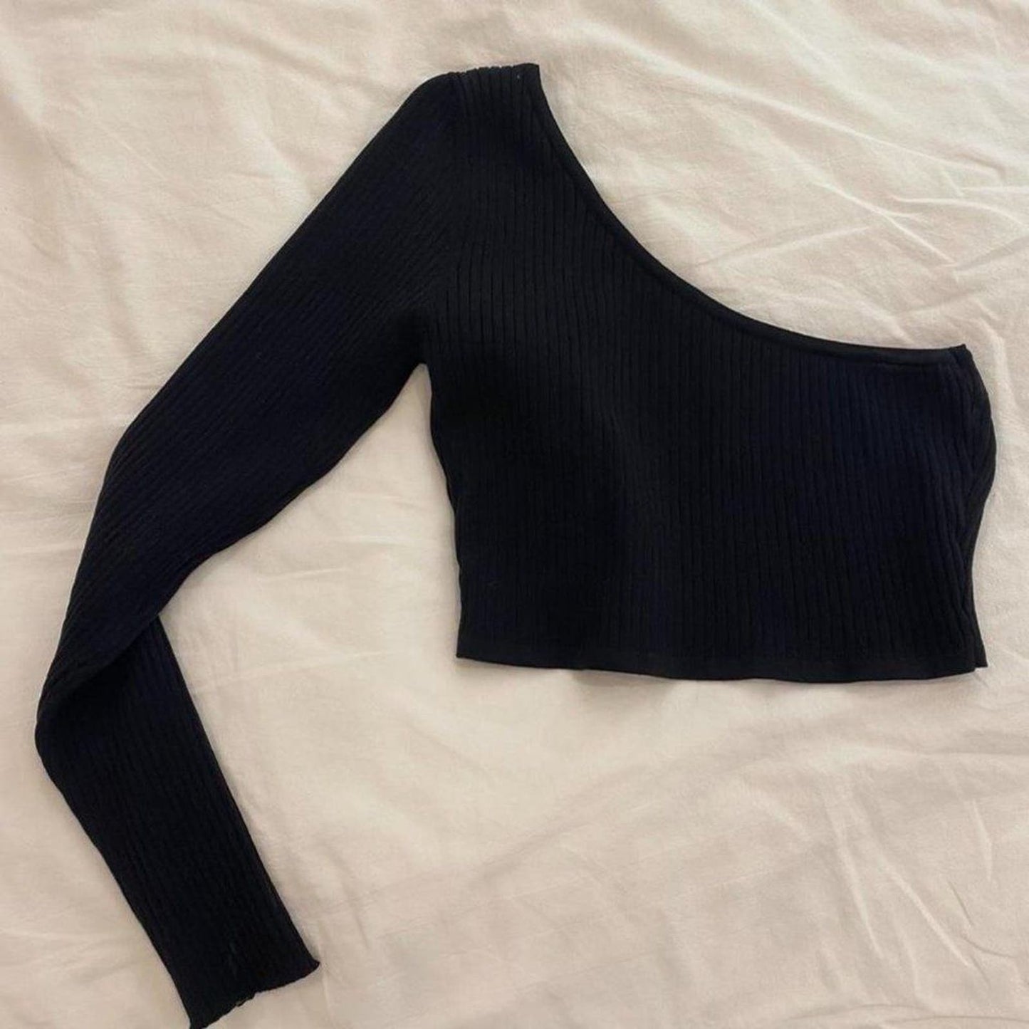 Set of 2 Cutout Shoulder Crop Tops