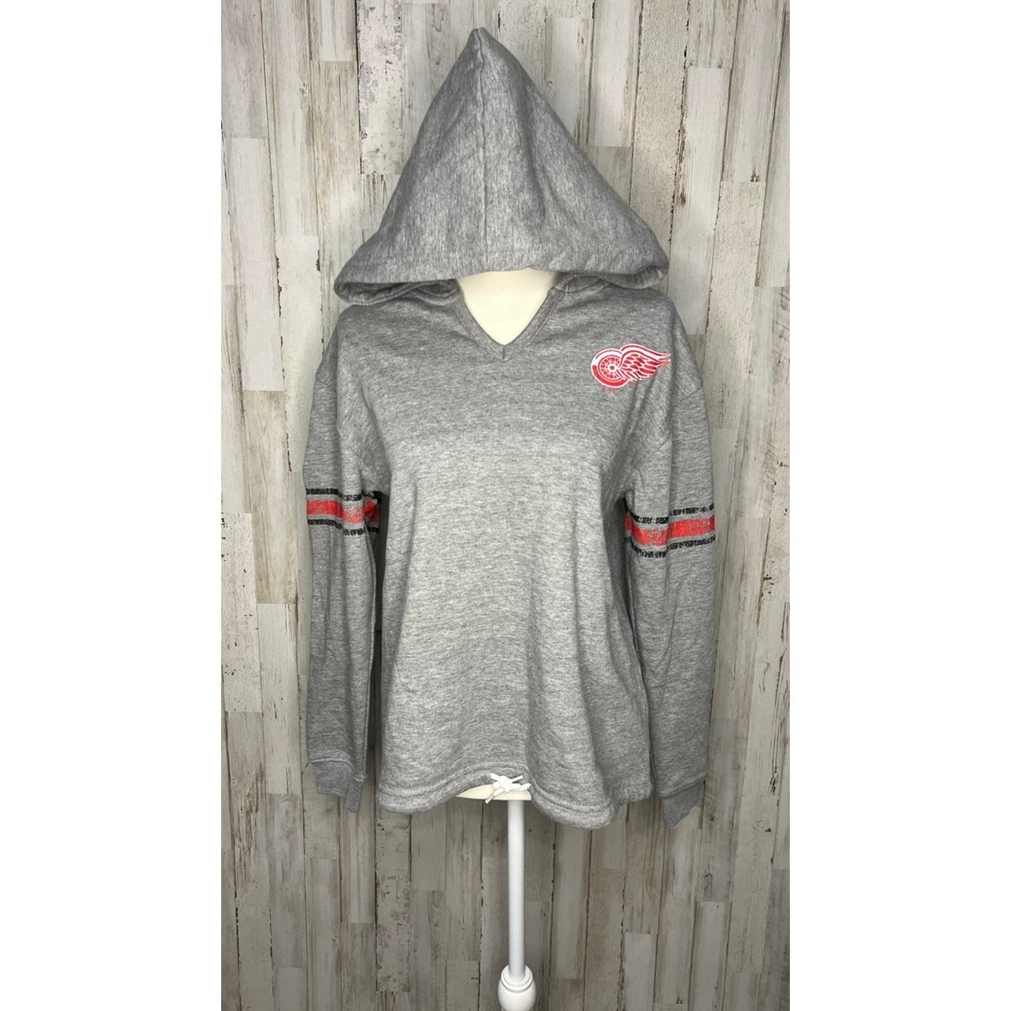 NWT NHL Detroit Red Wings Women's Small Gray V-Neck Pullover Hoodie Jacket