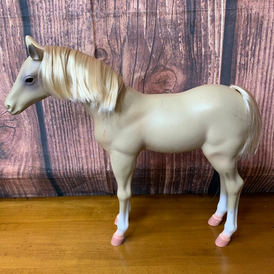 Our Generation Palomino Foal Horse Figure 12in w/blanket
