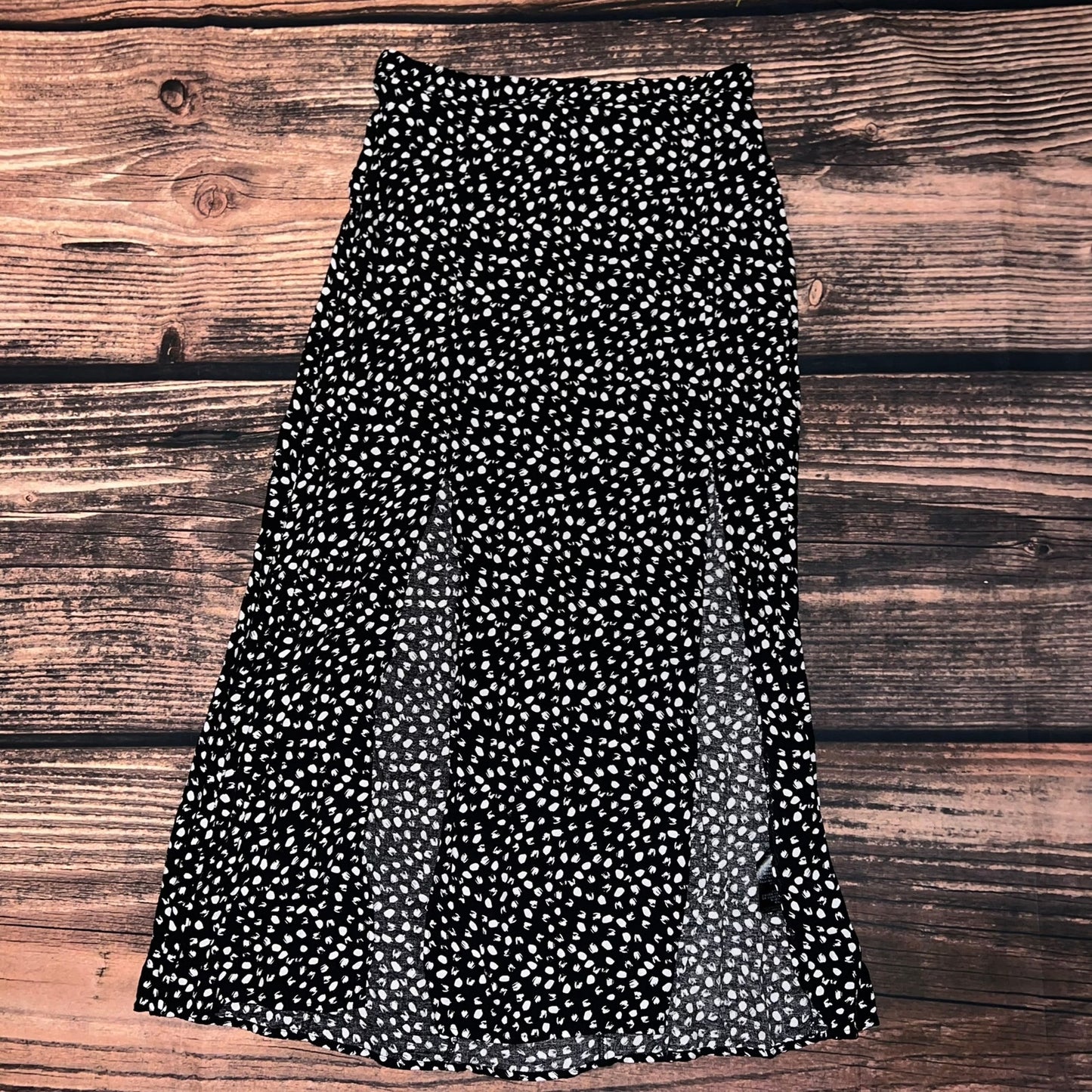 Topshop Women's Size 6 Black Polka Dot Midi Skirt with Slit Casual