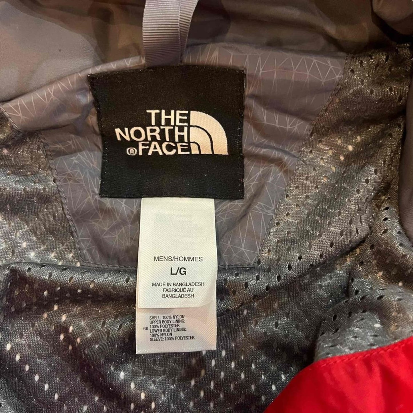 The North Face Men's Large HyVent DryVent Red Nylon Waterproof Hooded Jacket