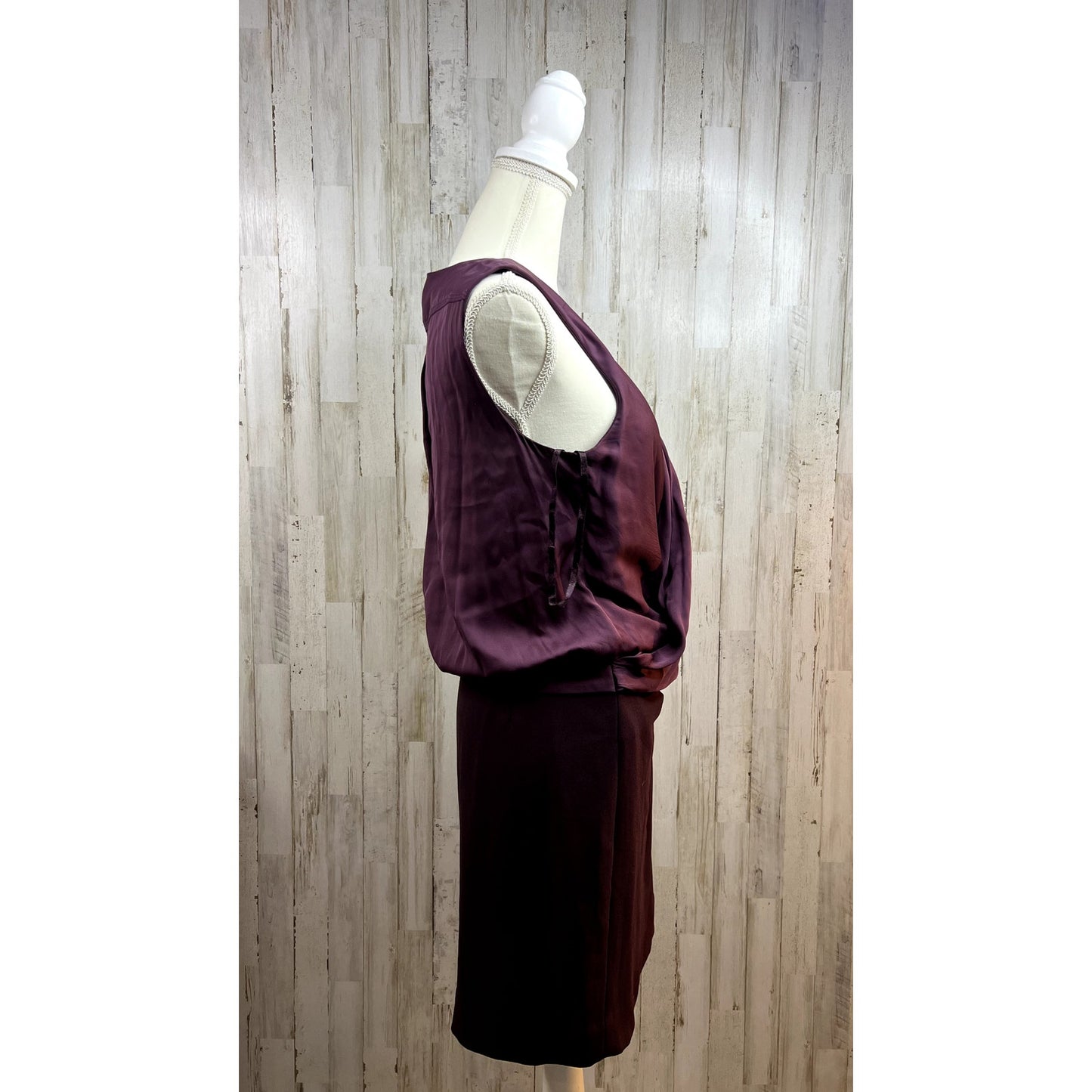 Diane von Furstenberg Plum Daran Draped Cocktail Dress Size 6 Knee Length Silk