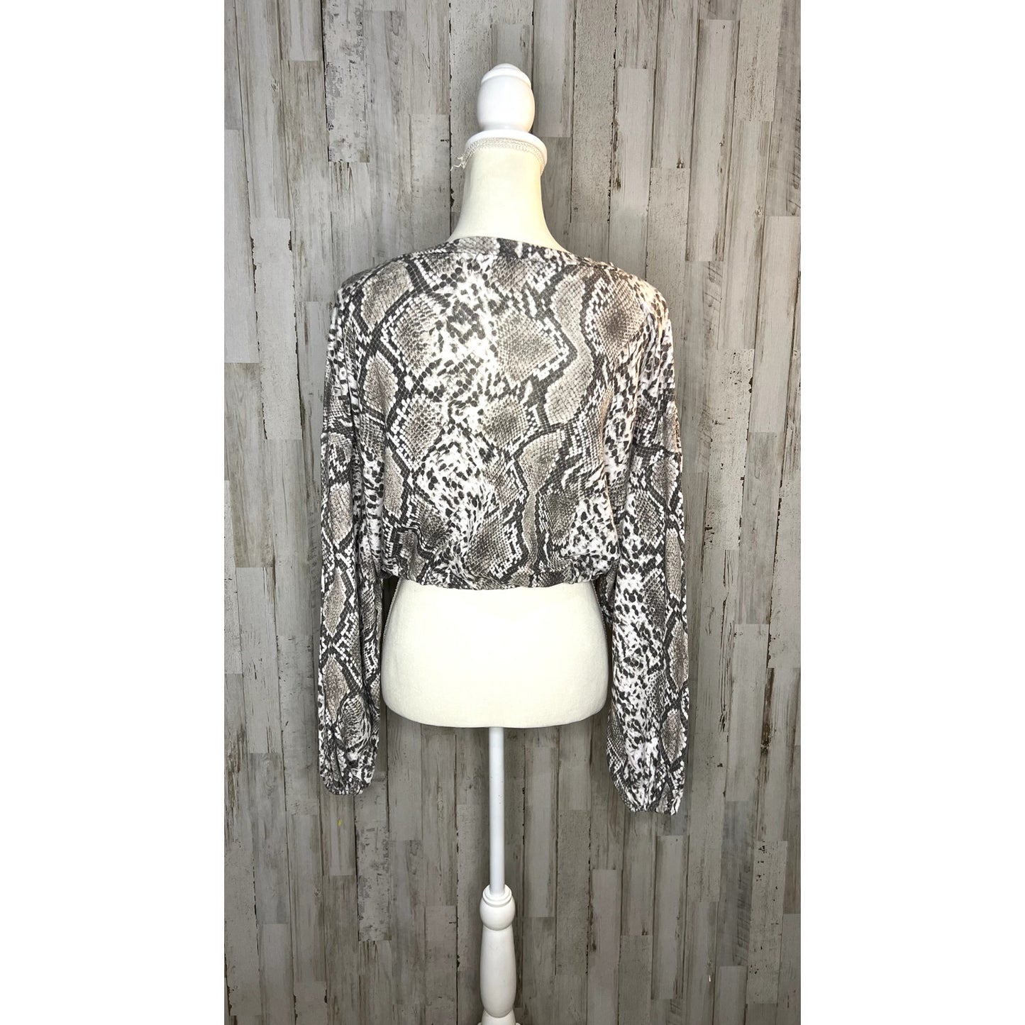 Altar'd State Women's Size Small Snakeskin Long Sleeve Cropped Top Blouse