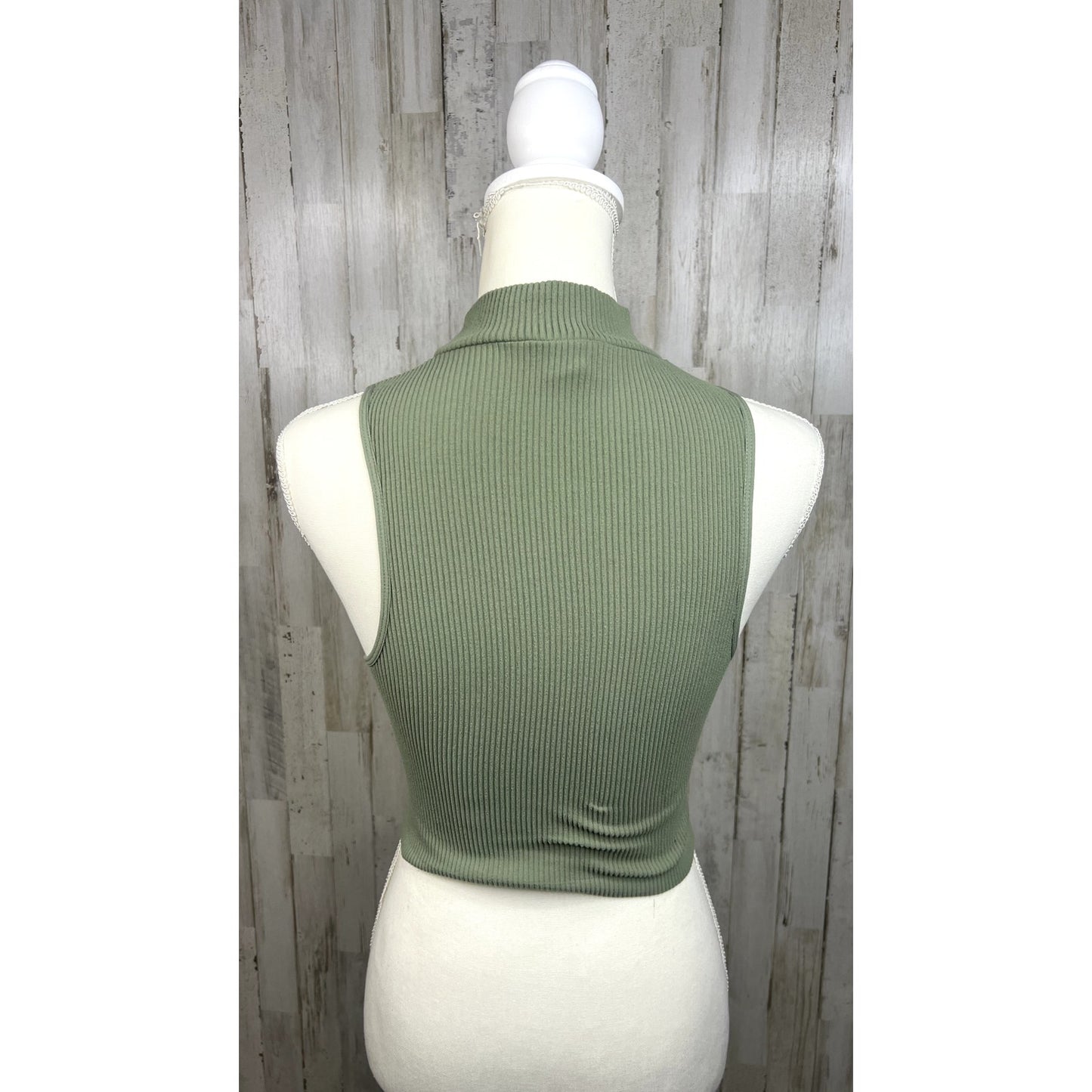 Zara Women's XS Green Ribbed Knit Crop Top Mock Neck Sleeveless Casual Tank