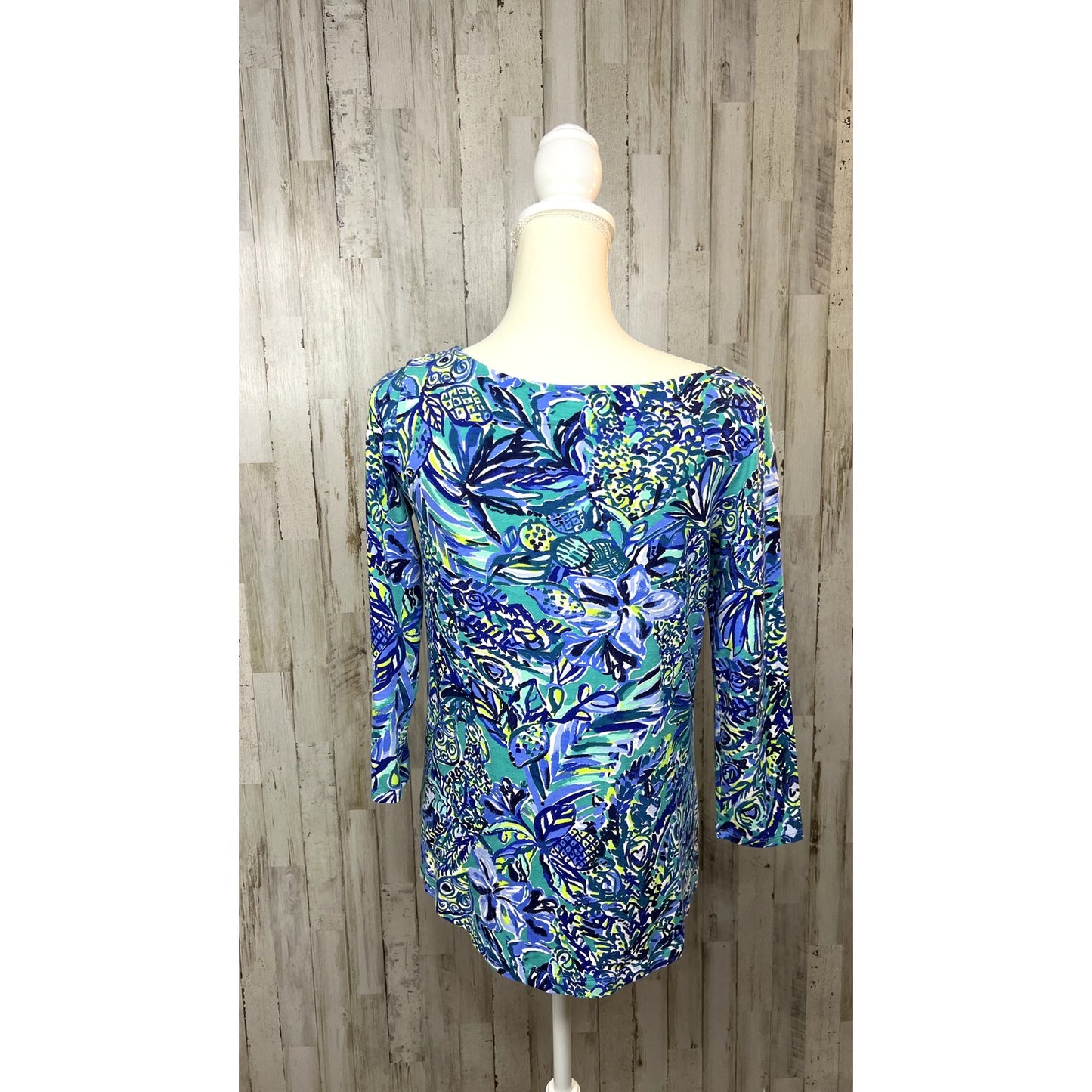 Lilly Pulitzer Women's XS Blue Geometric 3/4 Sleeve Blouse Twist Knot Detail