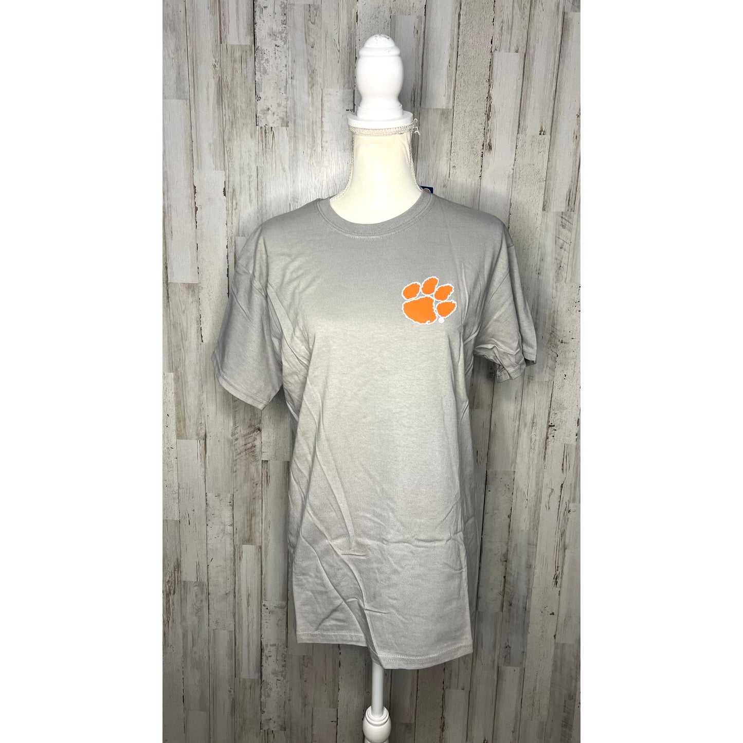 NWT Clemson Tigers Women's Size Medium Gray Home Sweet Home Short Sleeve T-Shirt