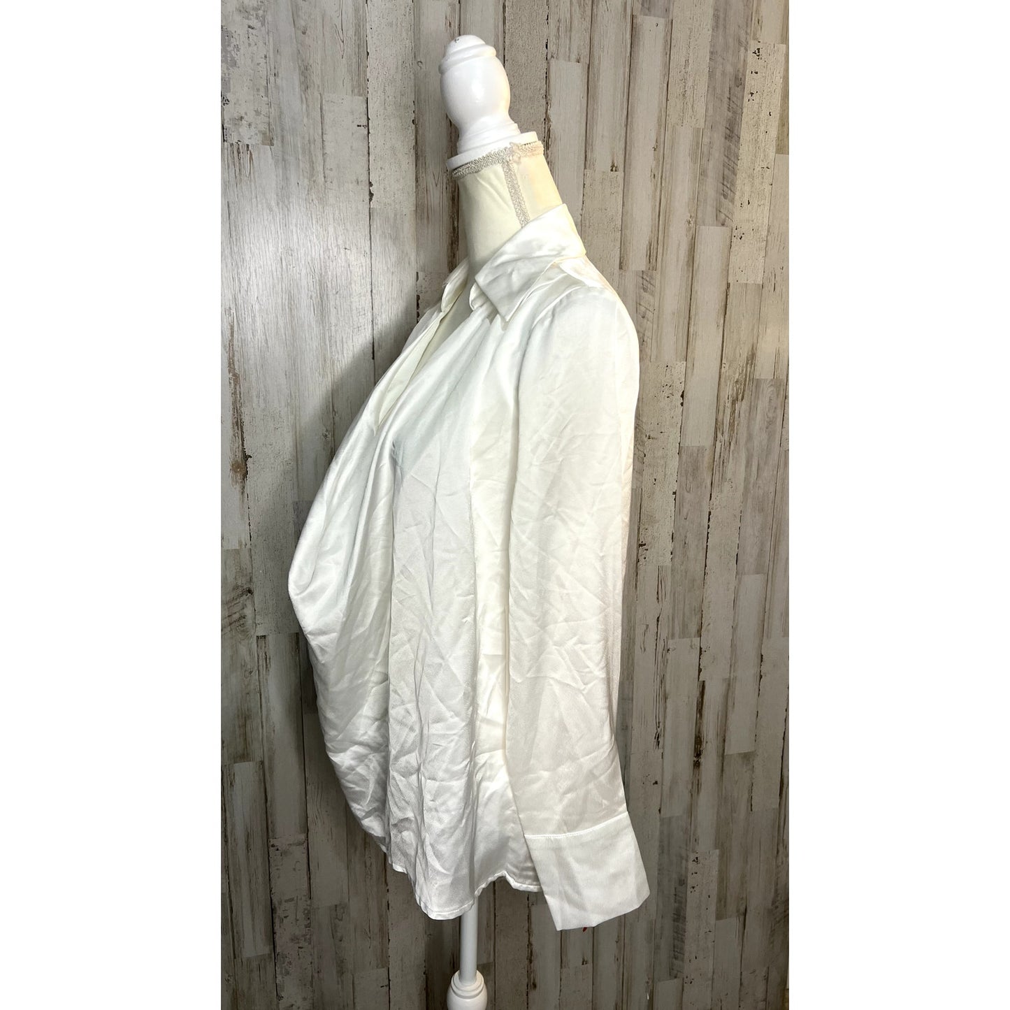 NWT Olia Women's Size Small White Satin Collared Drape Blouse