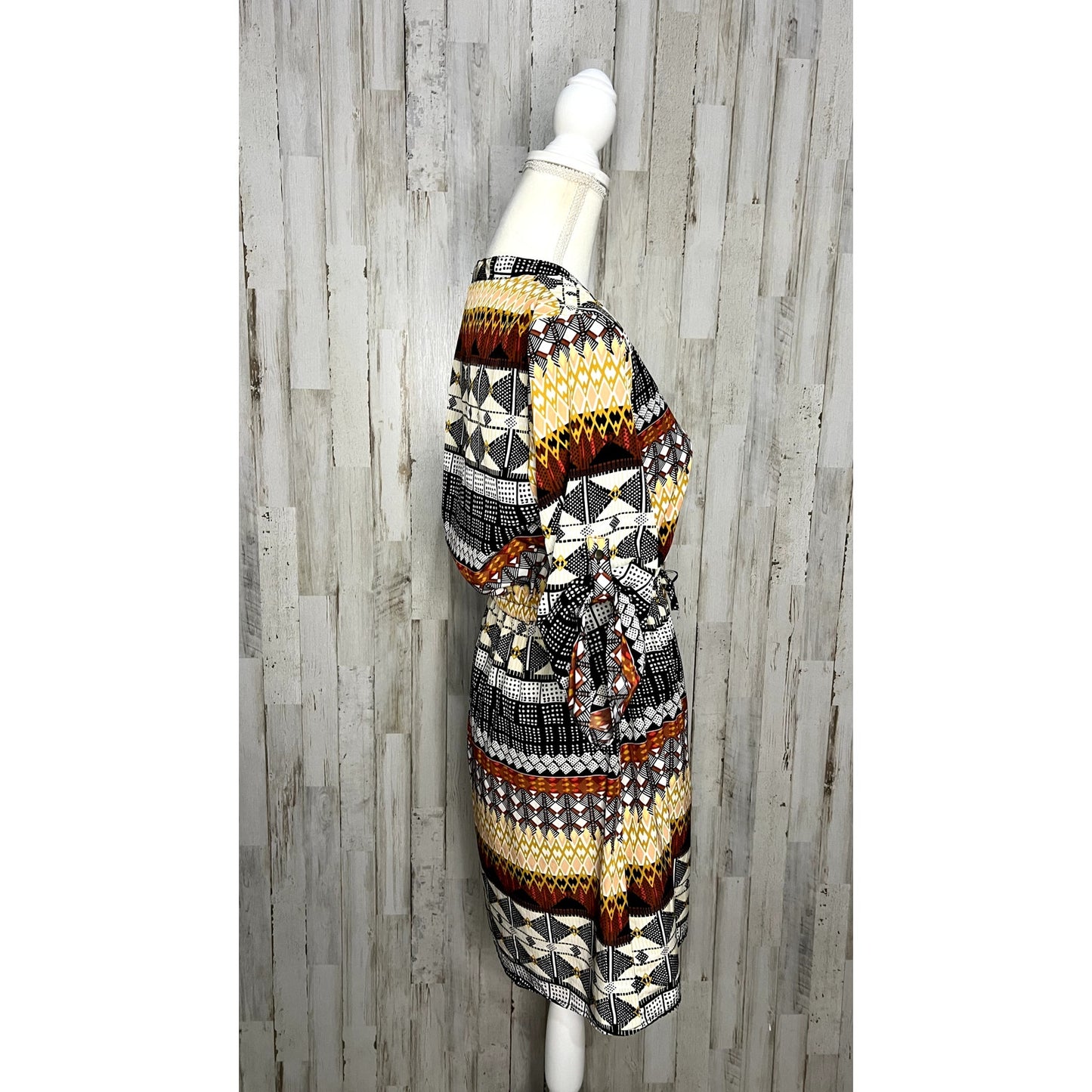 BeBop Women's Multicolor Geometric Knee Length Dress Size Small Boho Casual