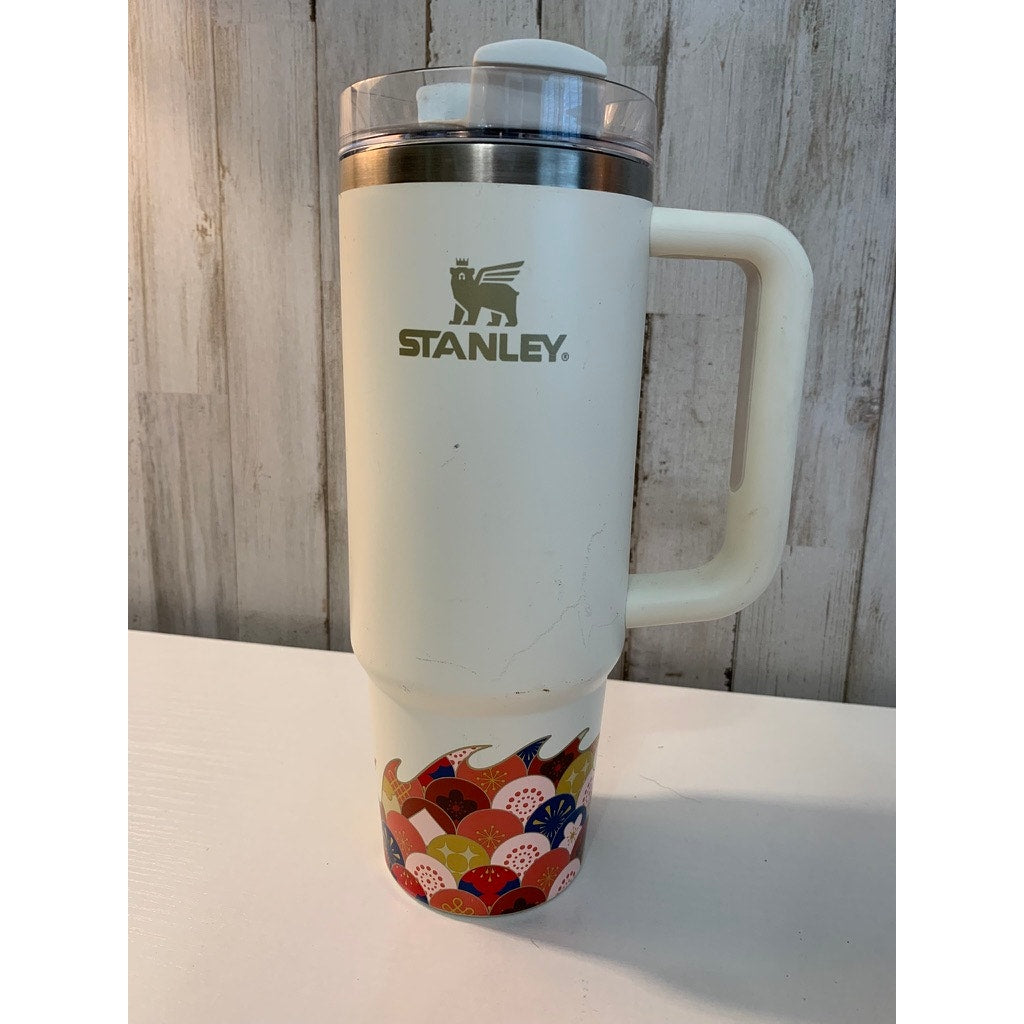Stanley FlowState Tumbler 30 oz Cream Dragon Lunar New Year