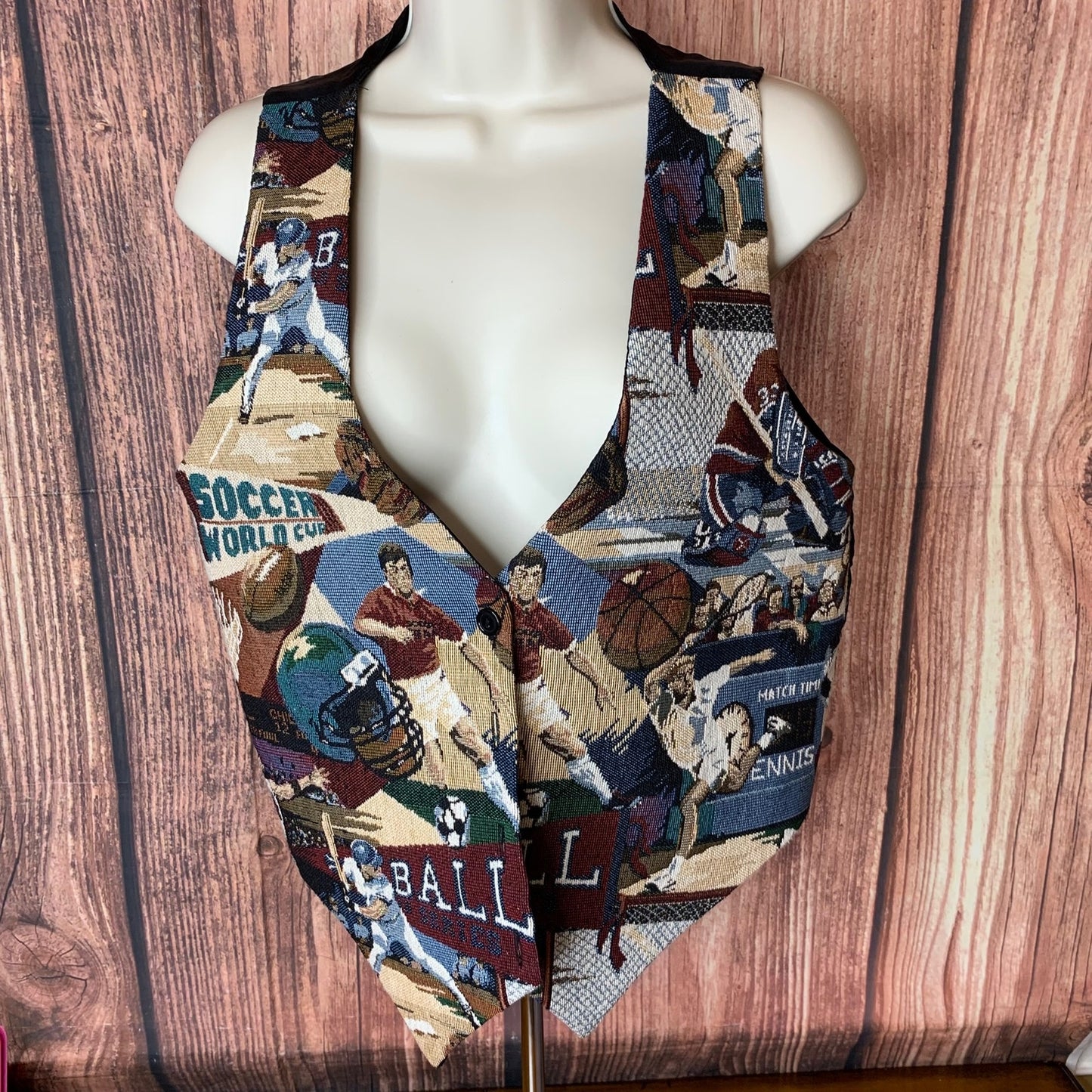 Saddle River Vest Women S/M Multicolor Tapestry Sports Print