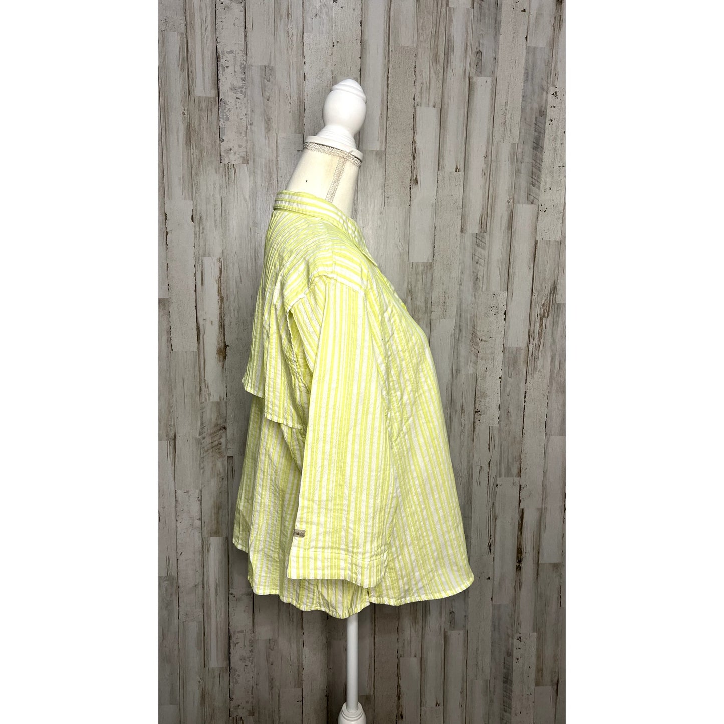 Columbia Women's 2XL Green Striped Vented Fishing Shirt 3/4 Sleeve