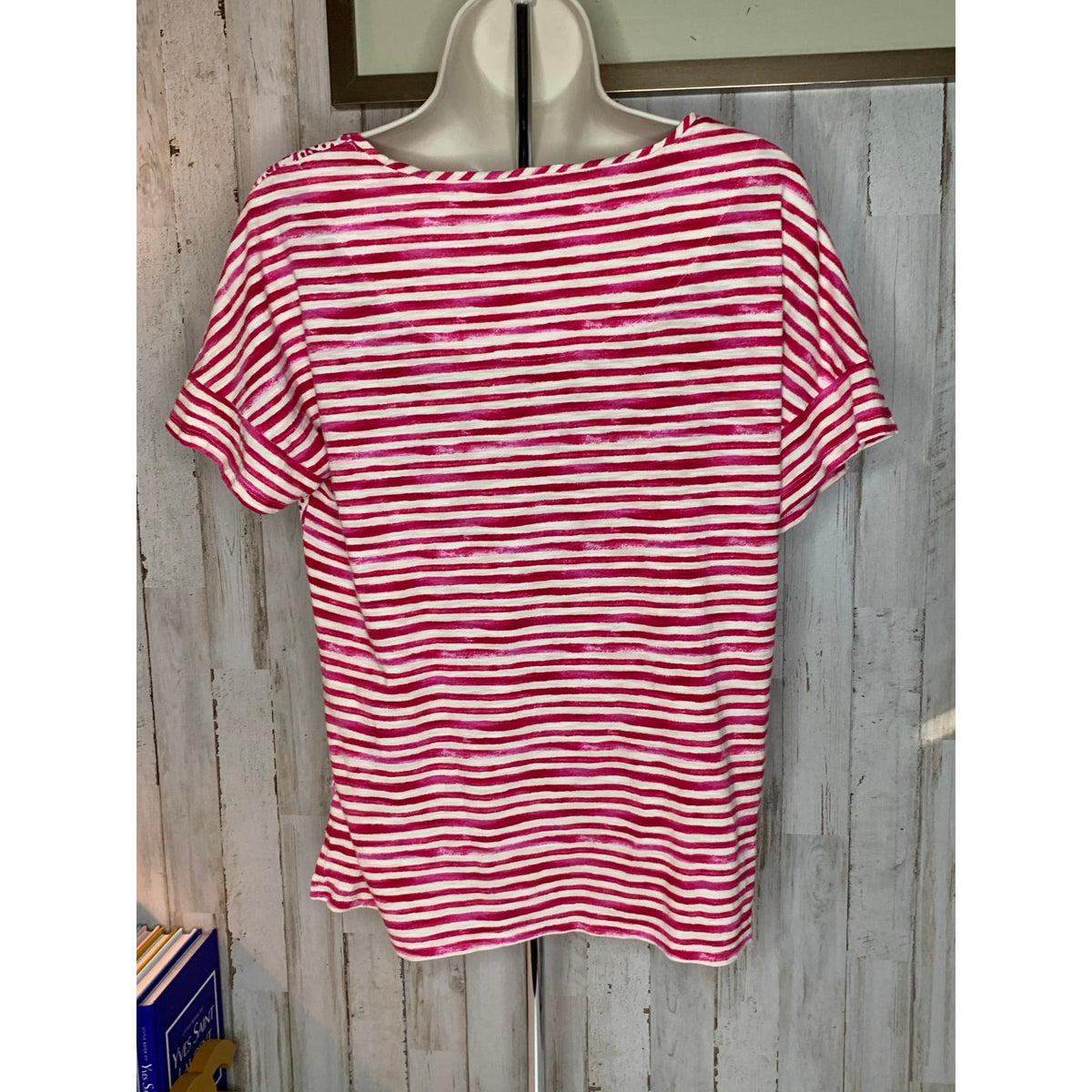 Chico's Top Womens Size 0 (Small)  Pink Medallion Print Boat Neck Short Sleeve
