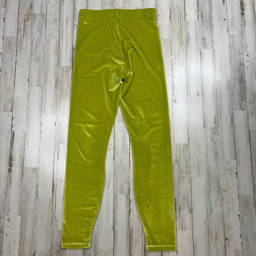 NWT Fabletics Women's Small Emma Velour Legging-Short Green Ankle High-Waisted