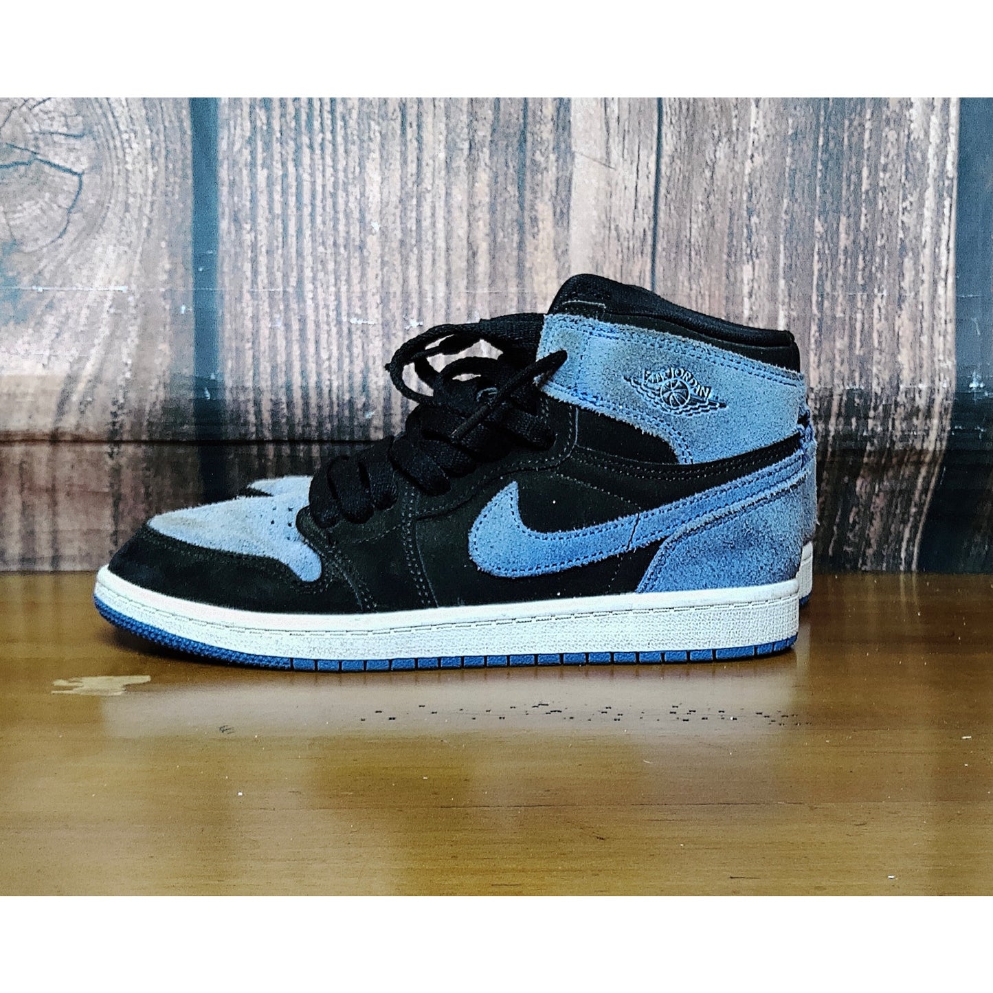Nike Air Jordan 1 Retro High OG UNC Toe Unisex Kids 2.5Y