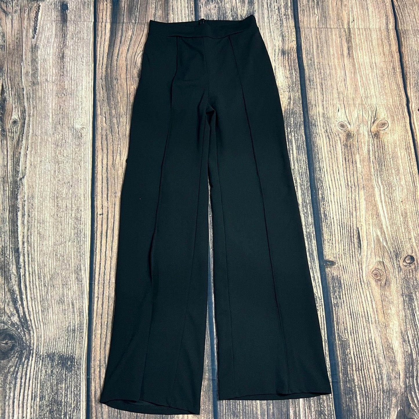 NWT Fashion Nova Women's Large Victoria High-Waisted Flare Dress Pants Black