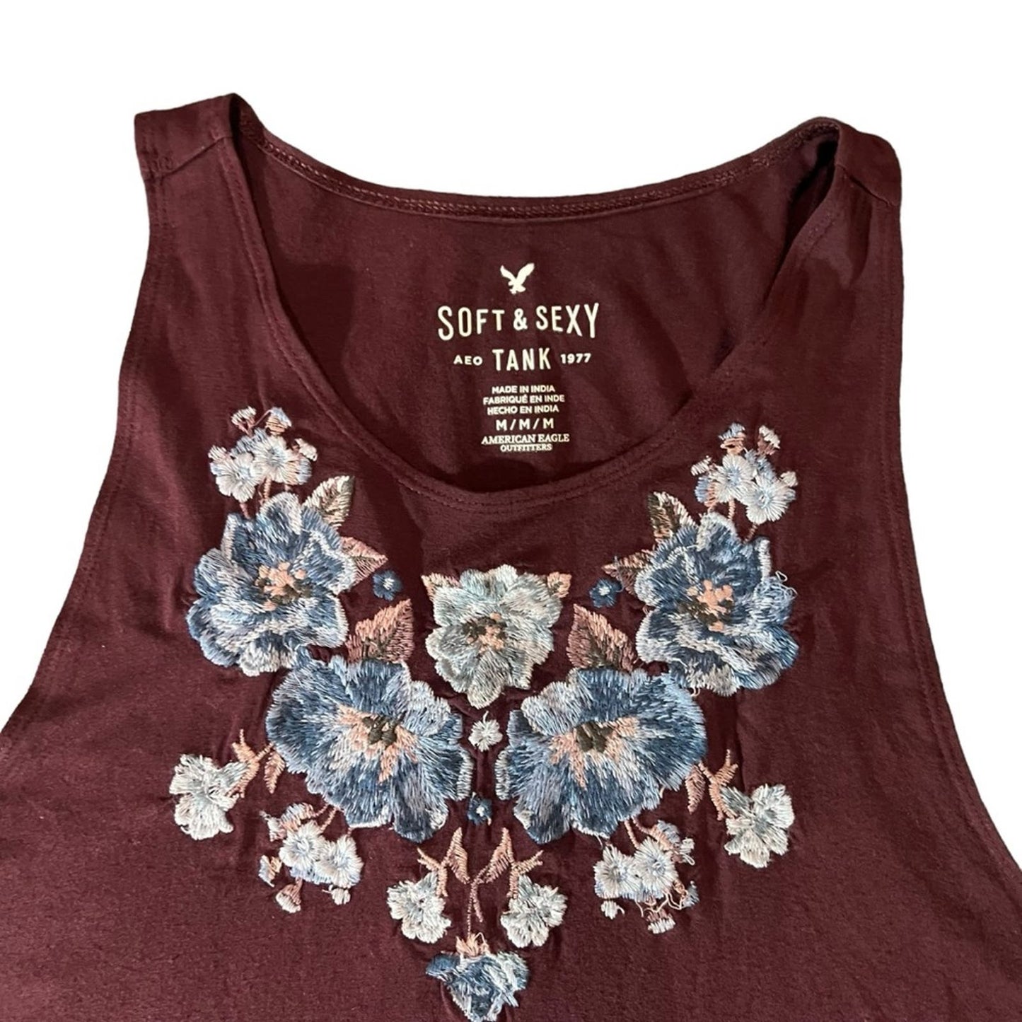 American Eagle Soft & Sexy Burgundy Embroidered Floral Tank Top Size Medium