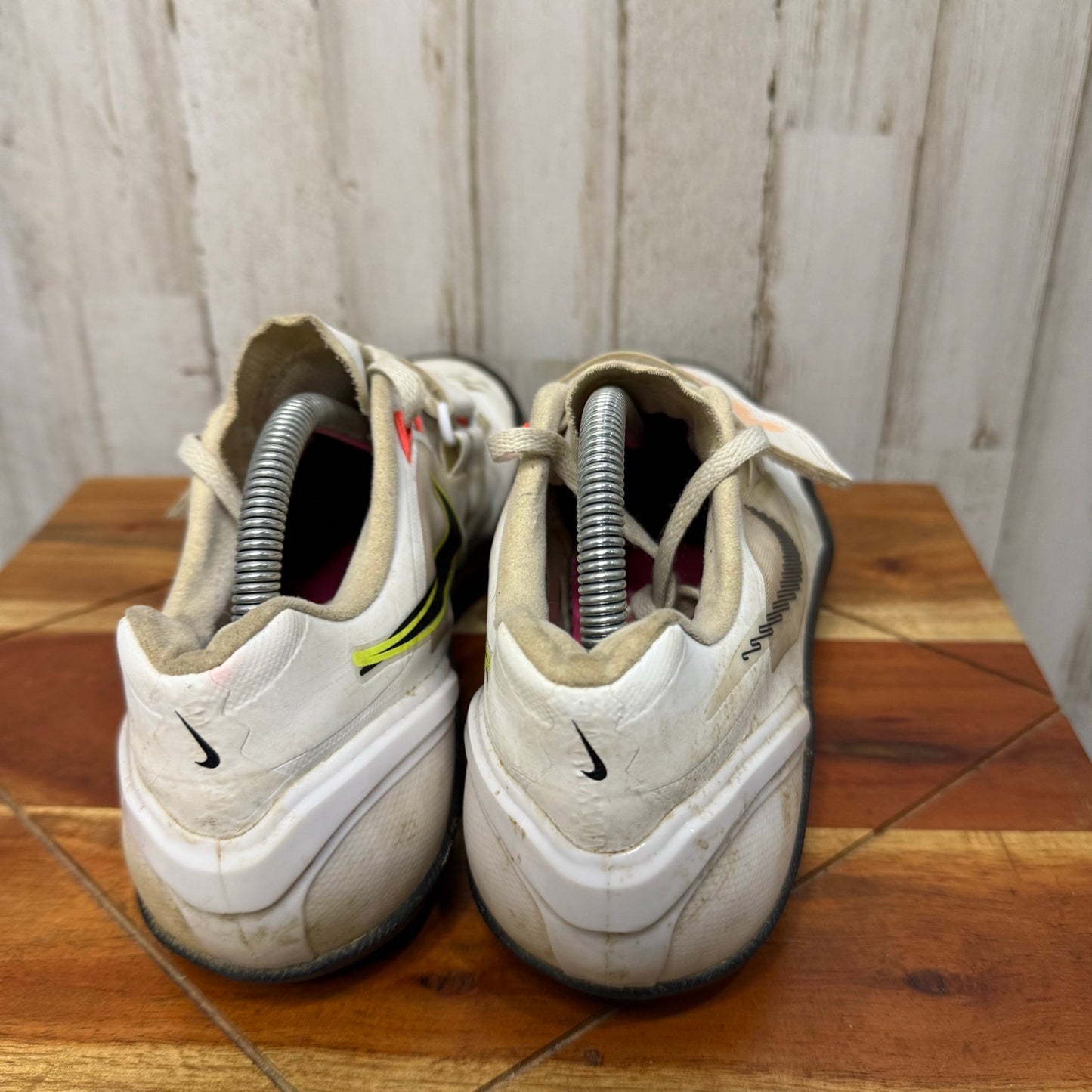 Nike Zoom Rotational 6 Track & Field Shoes White Women’s Size 9.5