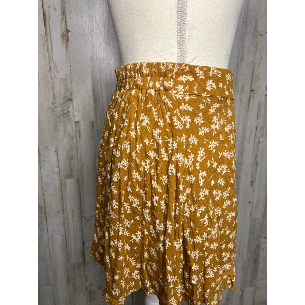 Vestique Women's Yellow Floral Ruffle Wrap Skort Size Small Summer Casual