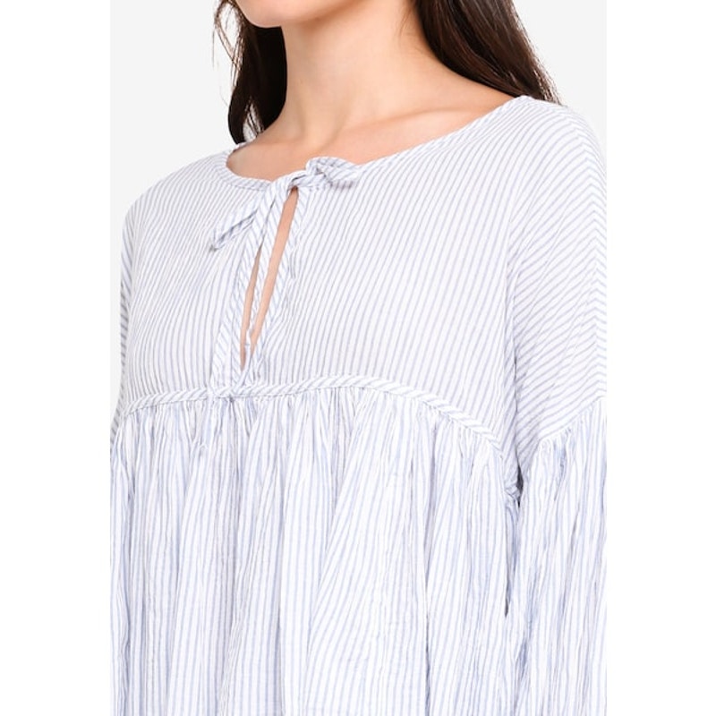 Free People Beaumont Mews Blue White Striped Peasant Top Crop Blouse Size Small