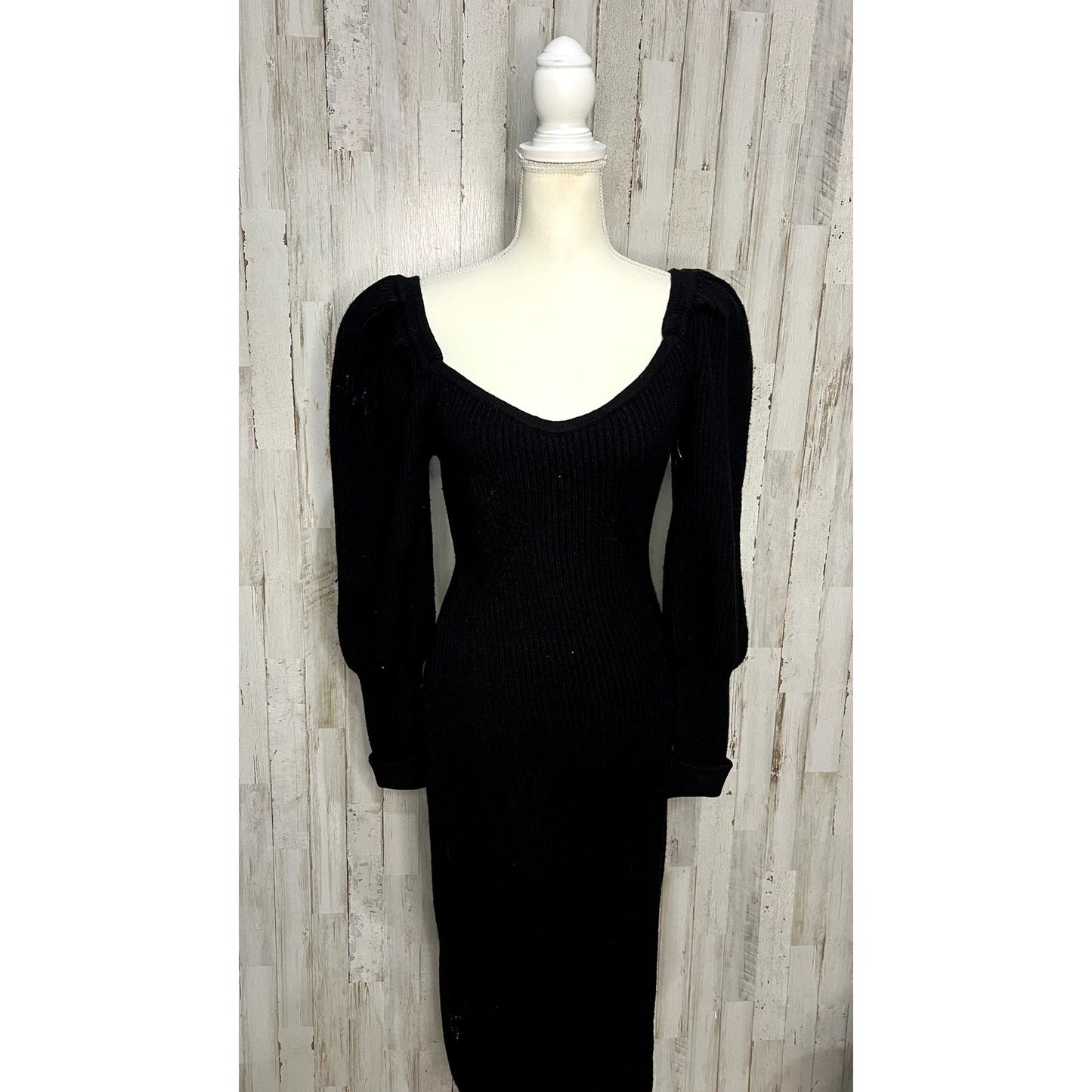 ASTR The Label Women's Black Ribbed Knit Bodycon Midi Dress Size Medium