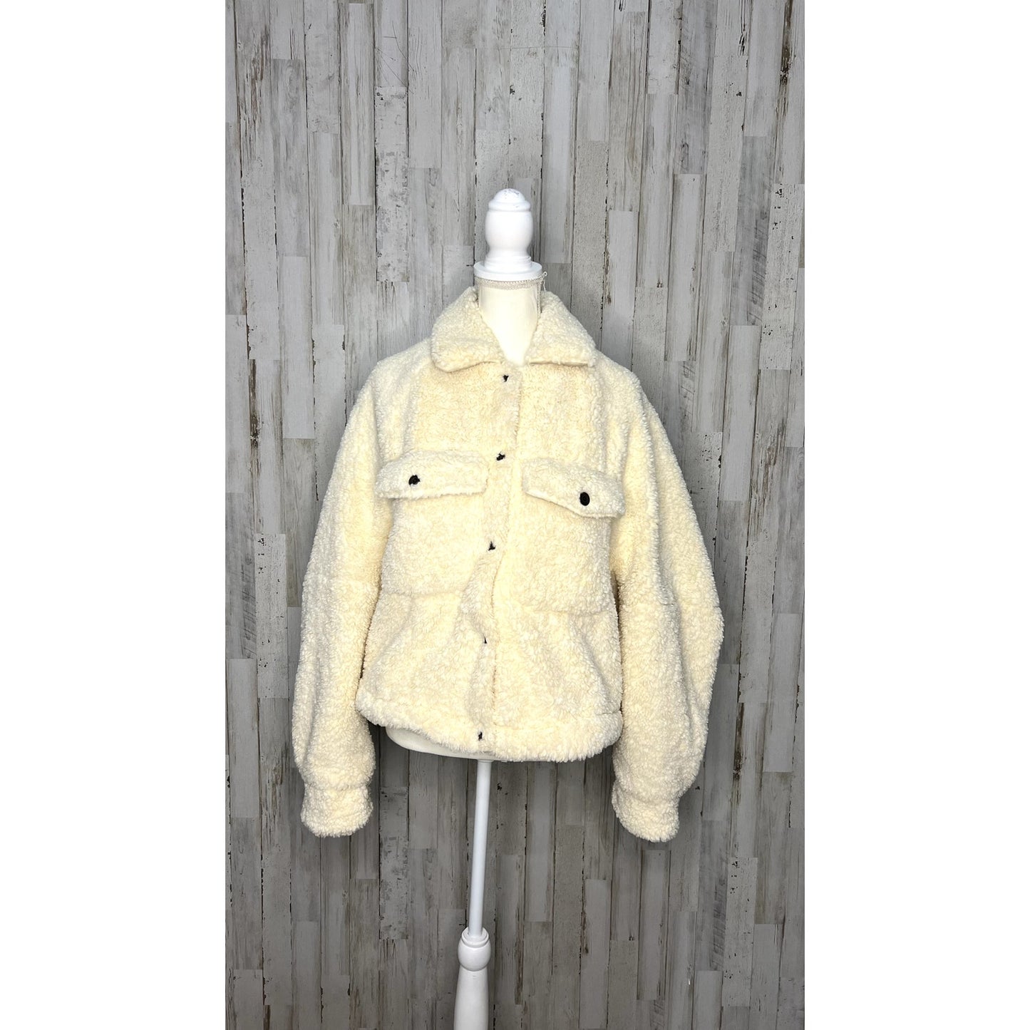 We The Free Teddy Swing Jacket Ivory Size M Cropped Button Front Cozy Casual