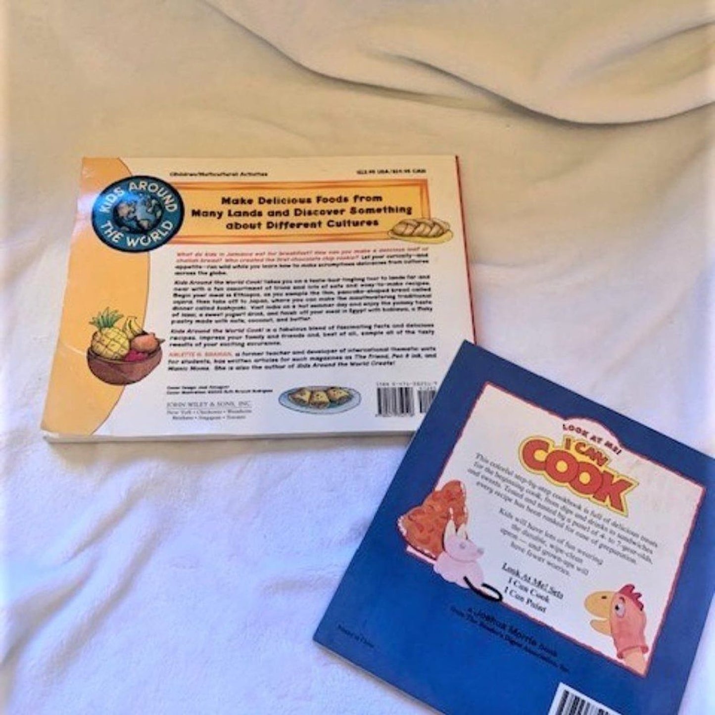 Set 2 Kid's Can Cook Cookbooks