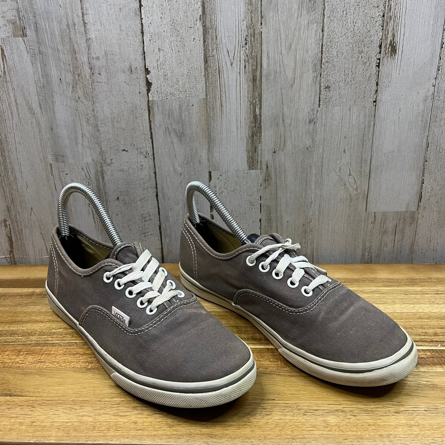 Vans Authentic Gray Low Top Lace-Up Canvas Sneakers Unisex Men's 5.5/Women's 7