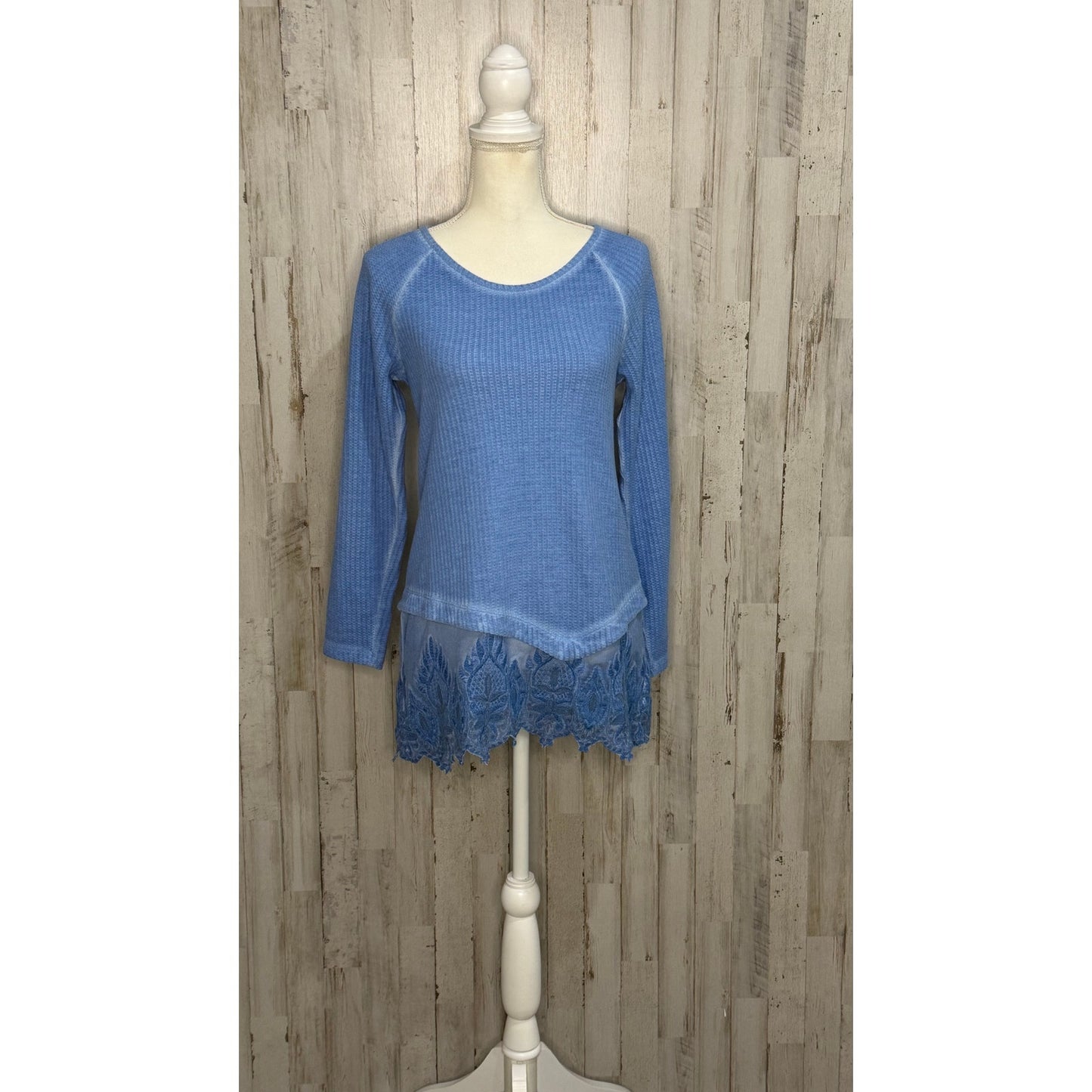 Soft Surroundings Women's XS Blue Waffle Knit Lace Hem Blouse