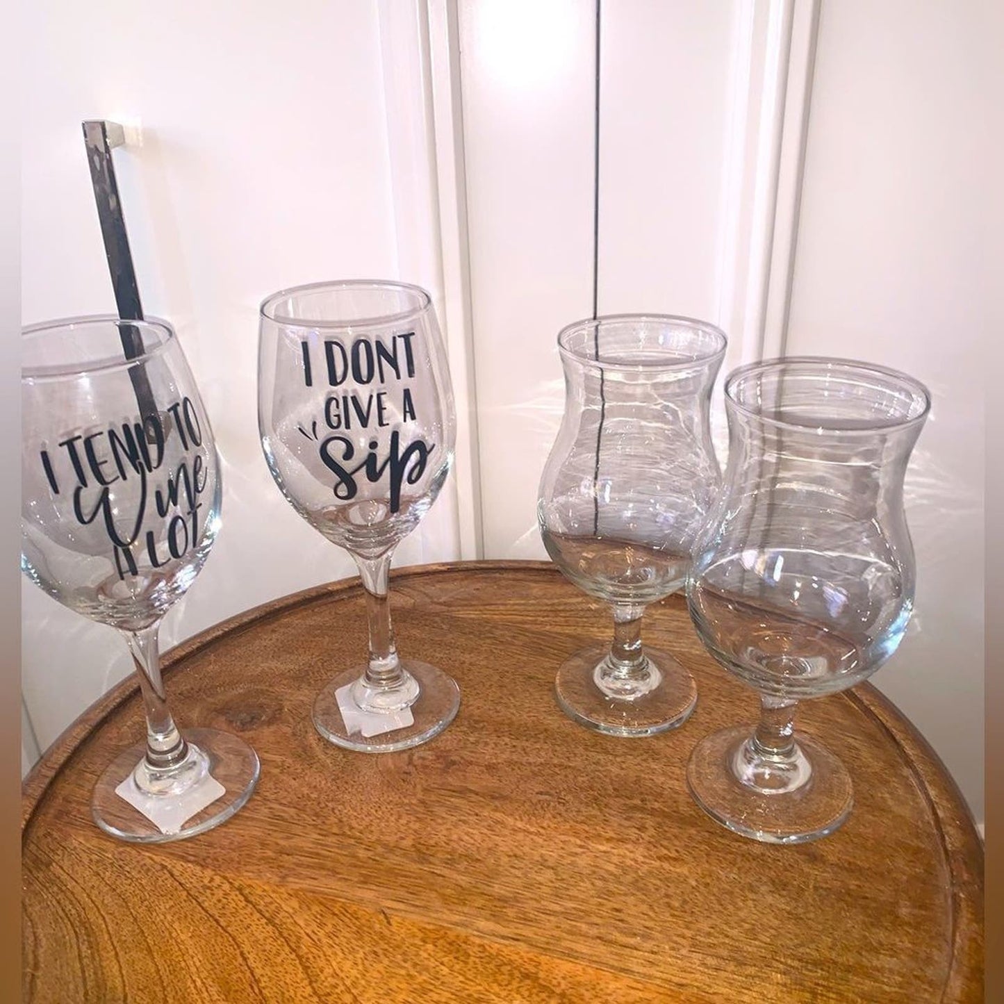 Set 4 wine/frozen drink glasses NWT