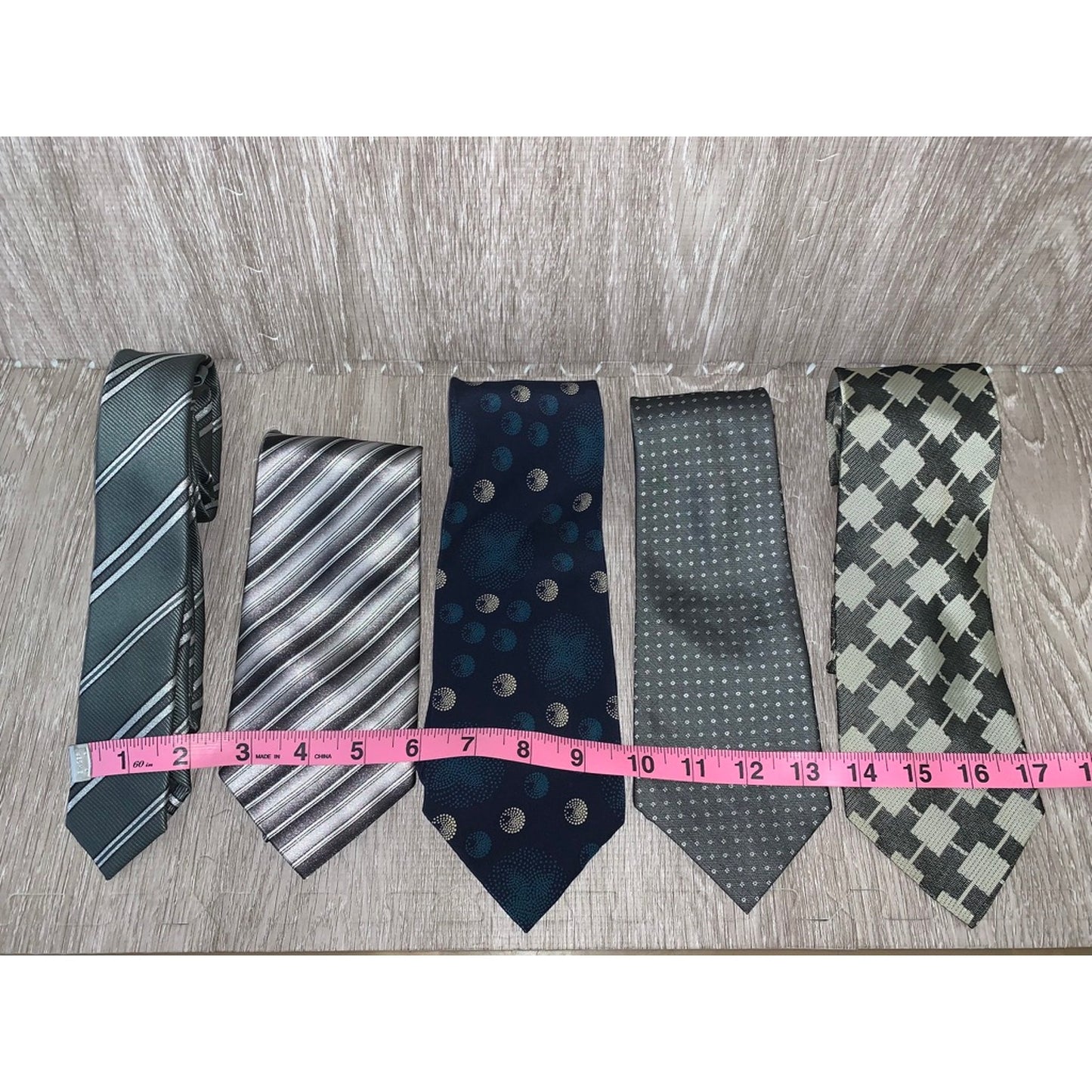 Set of 5  Men's Striped Necktie Set Multicolor