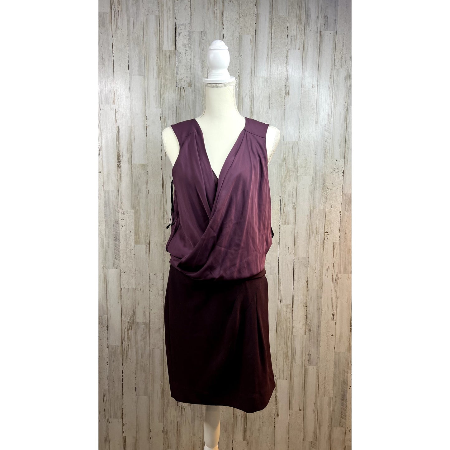 Diane von Furstenberg Plum Daran Draped Cocktail Dress Size 6 Knee Length Silk