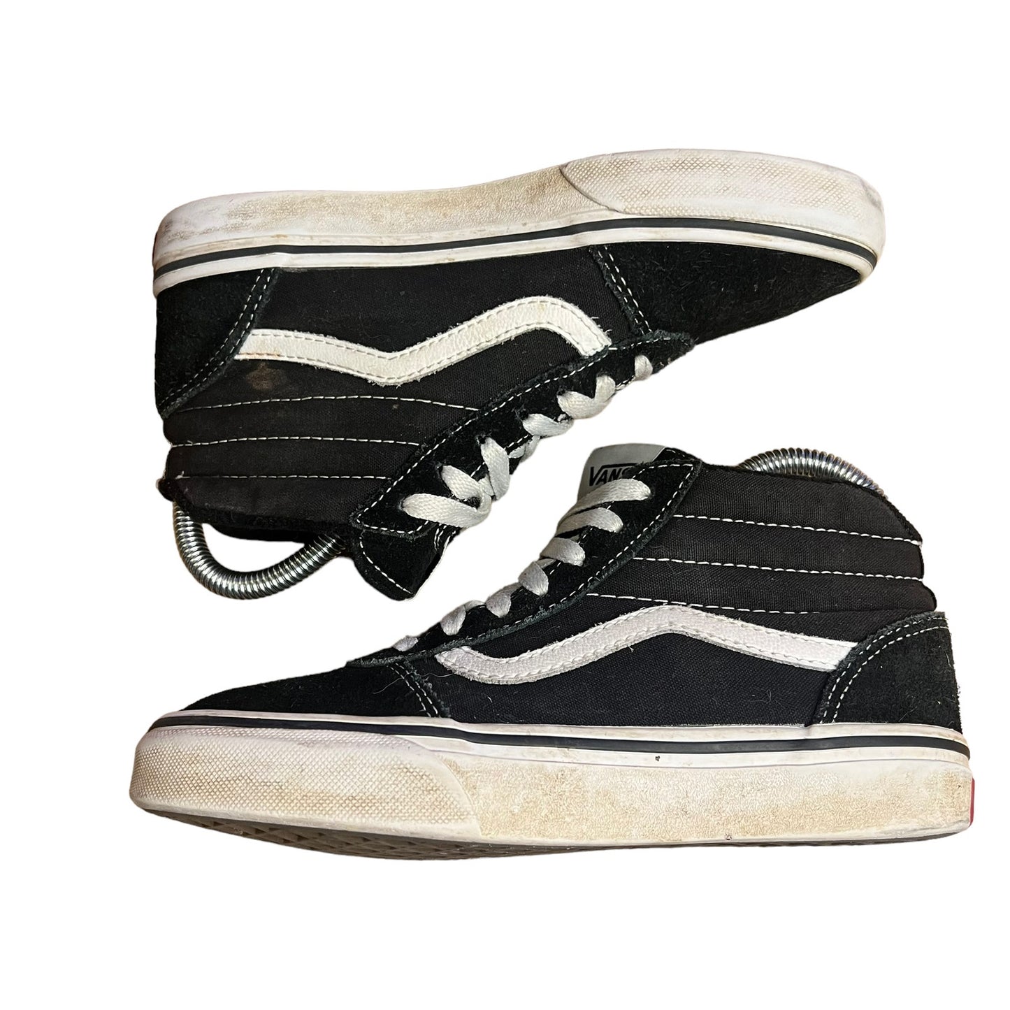 Vans SK8-Hi Black & White High Top Suede Sneakers Men’s 6.0 / Women’s 7.5