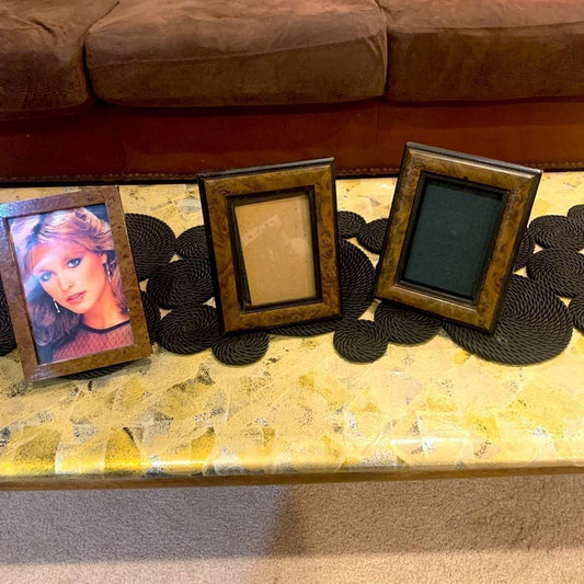 Elegant Set of 3  picture frames - timeless charm!