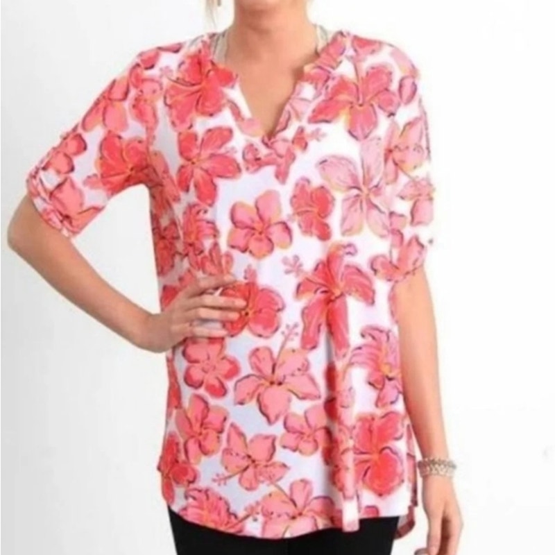 Simply Southern Women's Medium Pink Floral Tunic Top V-Neck Short Sleeve Blouse