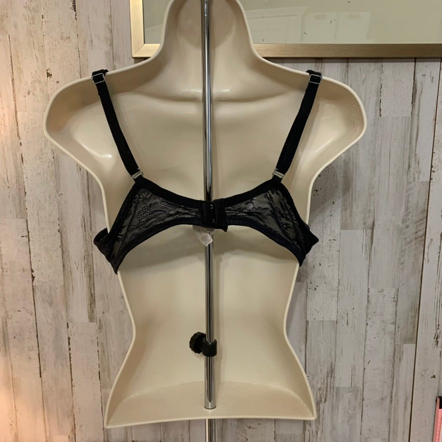 Victoria’s Secret Body Black Lace Underwire Bra Size 36C
