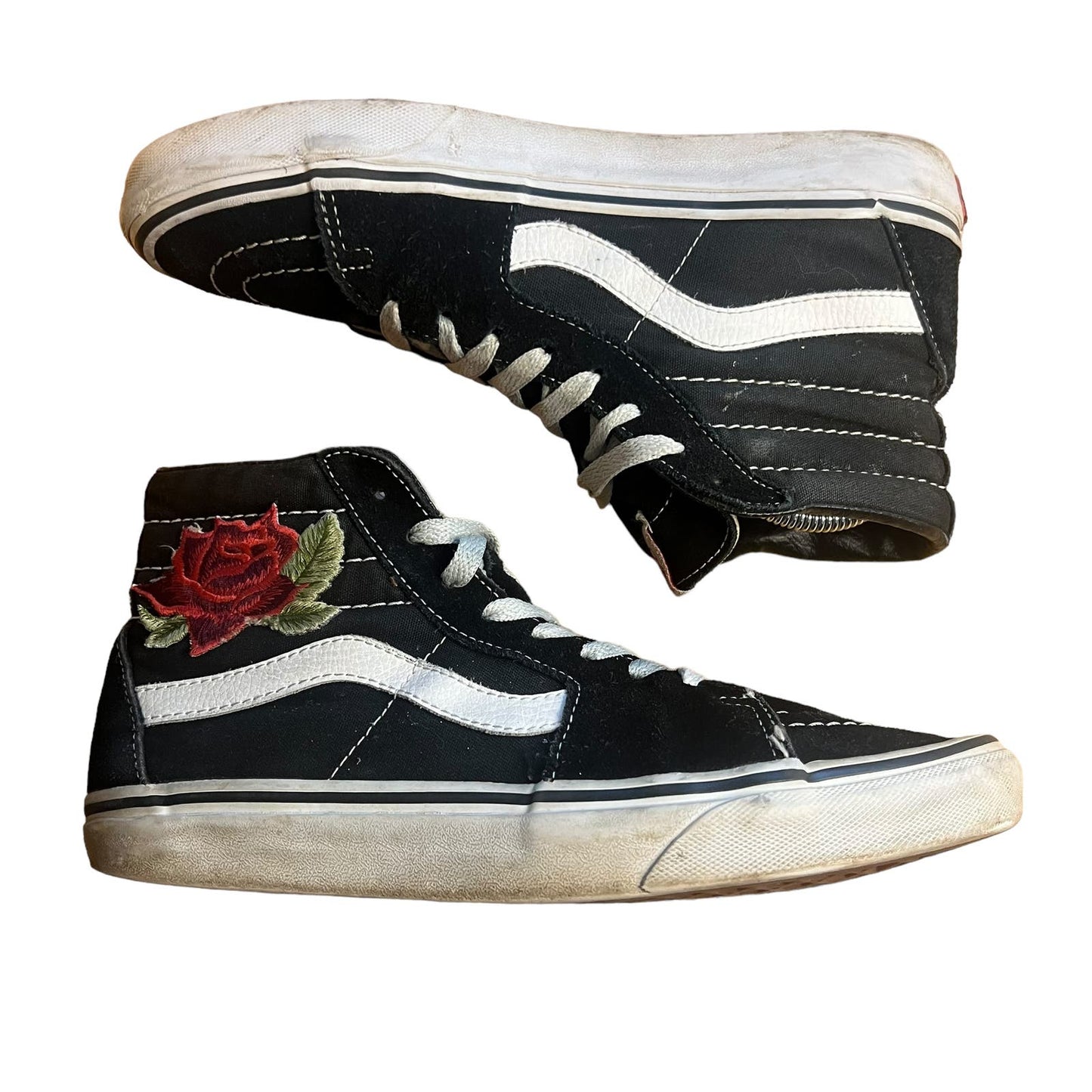 Vans Sk8-Hi Black Suede High Top Rose Embroidered Unisex Sneakers M6.5 / W8.0