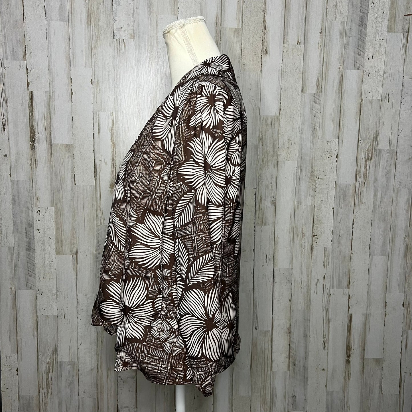 NWT Chico's Women's Cardigan Size 0 Brown Hawaiian Floral Long Sleeve