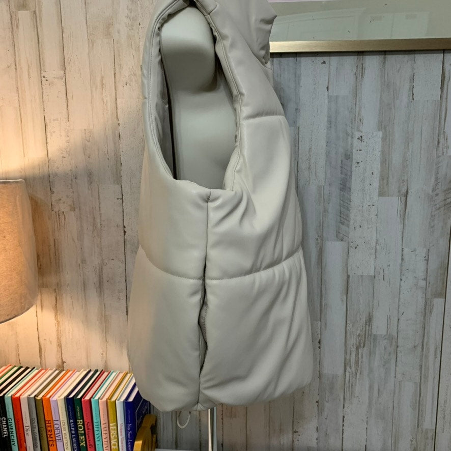 NWT No Boundaries Puffer Vest Women2XL Ivory Quilted Snap Front