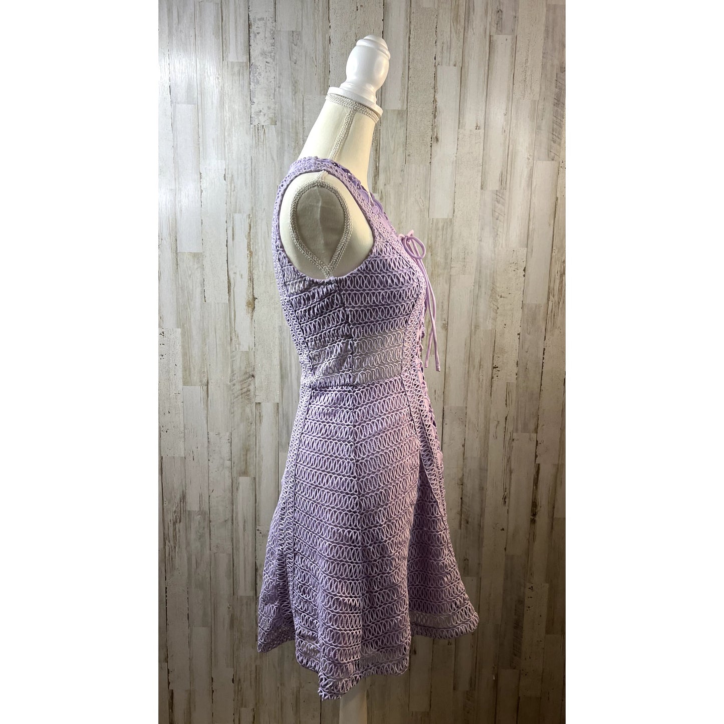 Aqua Crochet Lace Up Fit & Flare Lavender Dress Small Sleeveless Knee Length