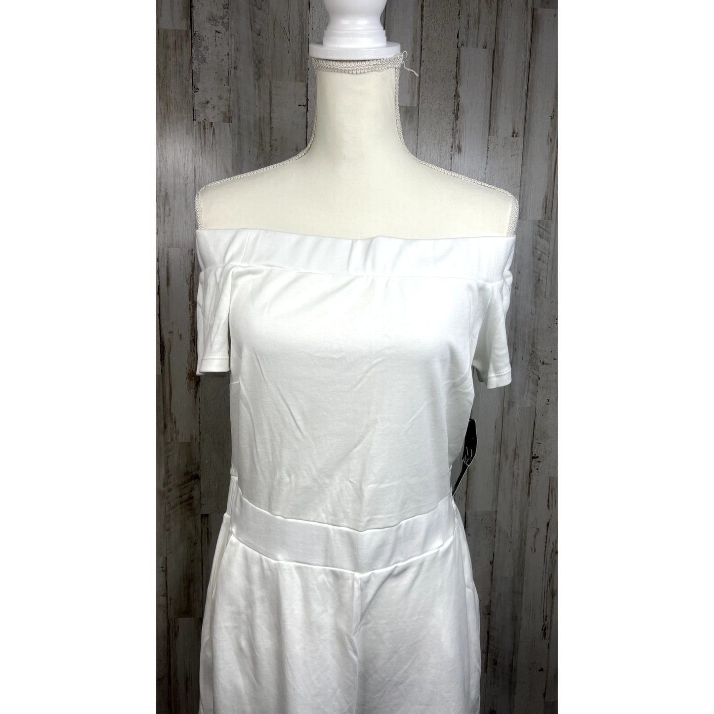 NWT New York & Company Women's Medium Off-Shoulder Romper White Summer Casual