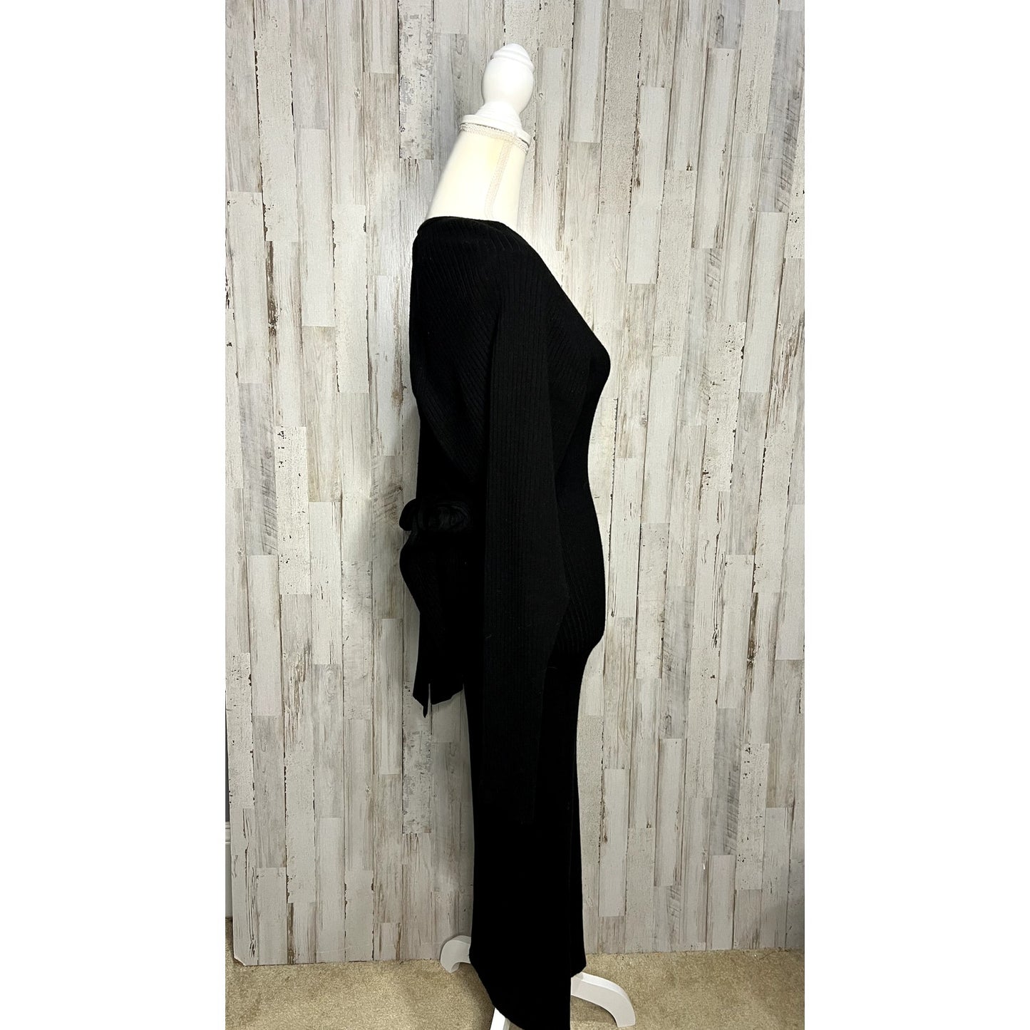 Good American Women's Black Ribbed Knit V-Neck Midi Dress Size 4 Long Sleeve