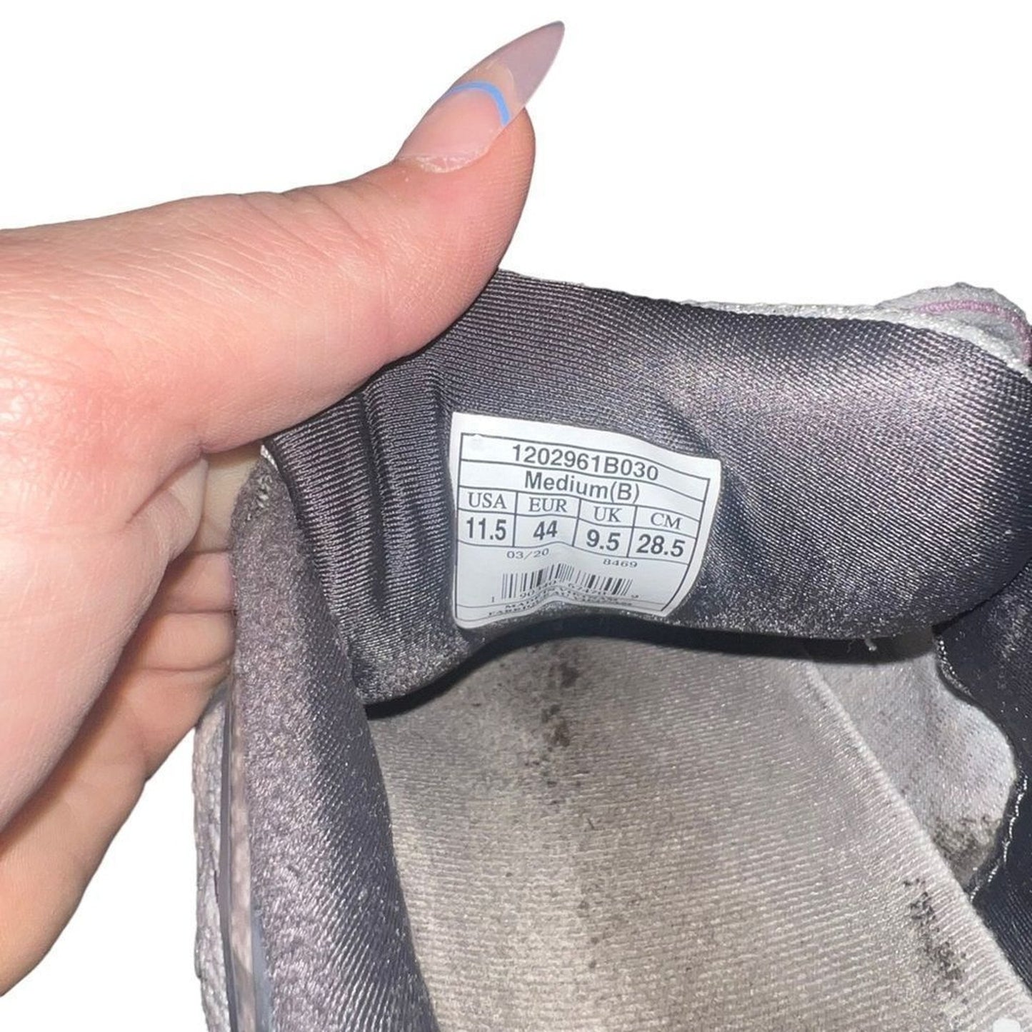 Brooks Adrenaline GTS 20 Women's 11.5 Running Shoes Gray Purple Support