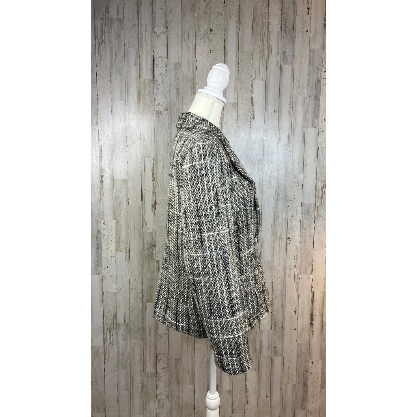 RQT Women's Size 16 Wool Blazer Black & White Plaid Long Sleeve Button Closure